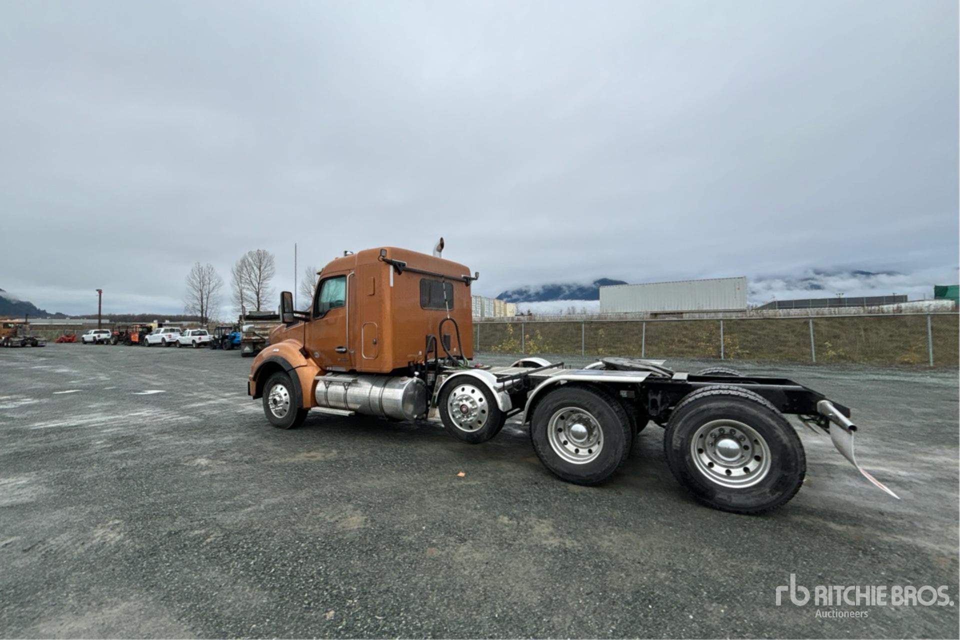 General Appearance with Picture, Left Rear Corner