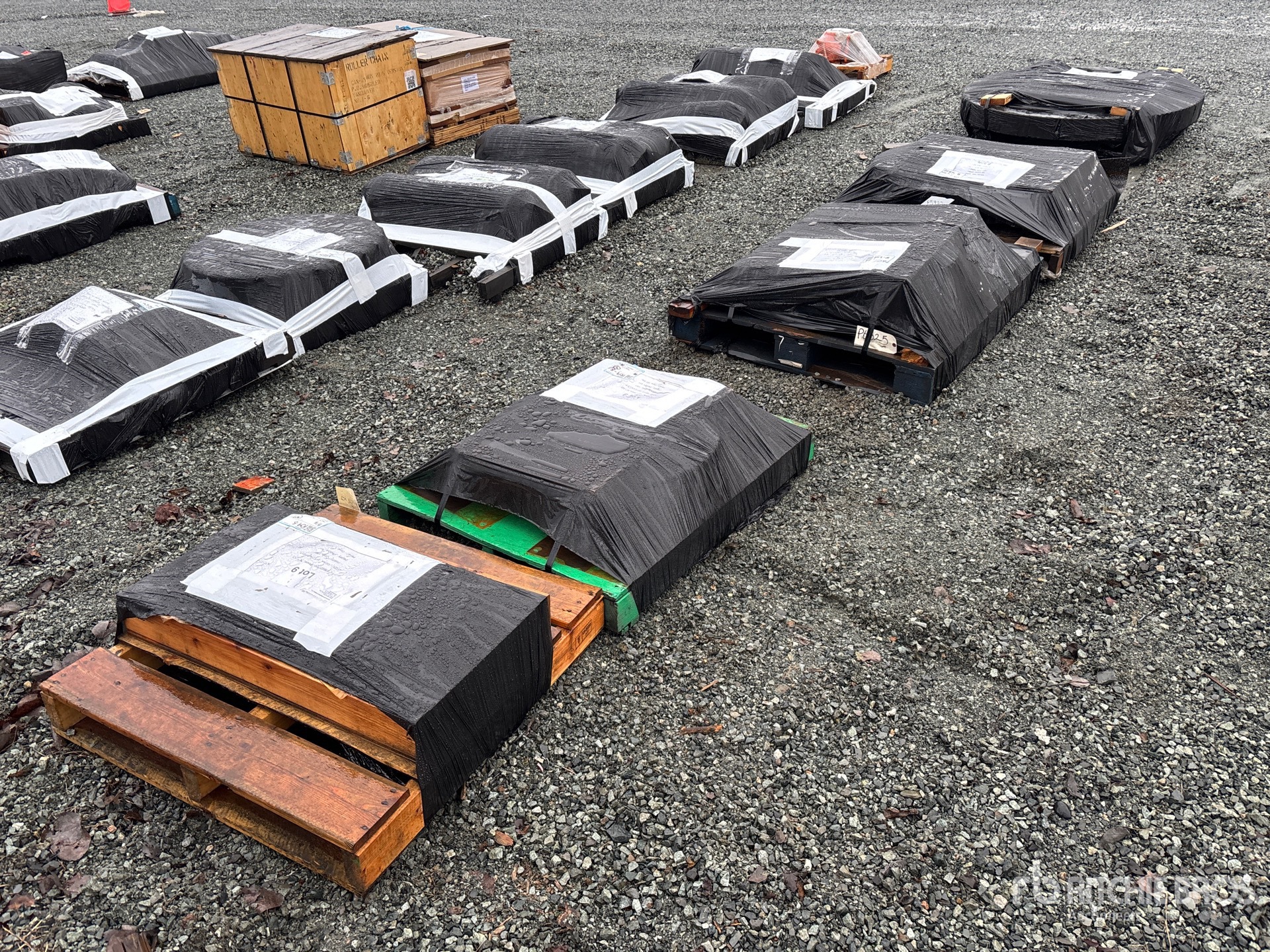 General Appearance with Bild, Ecke hinten rechts