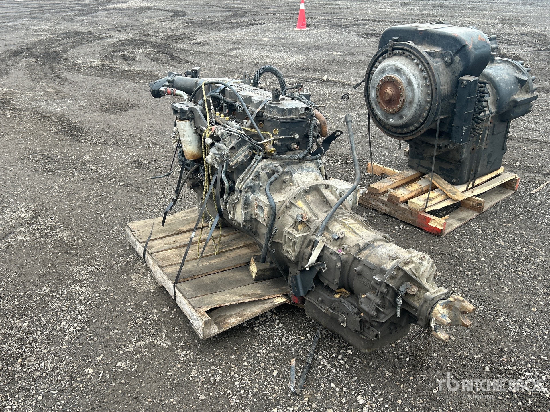 General Appearance with Image, coin avant droit