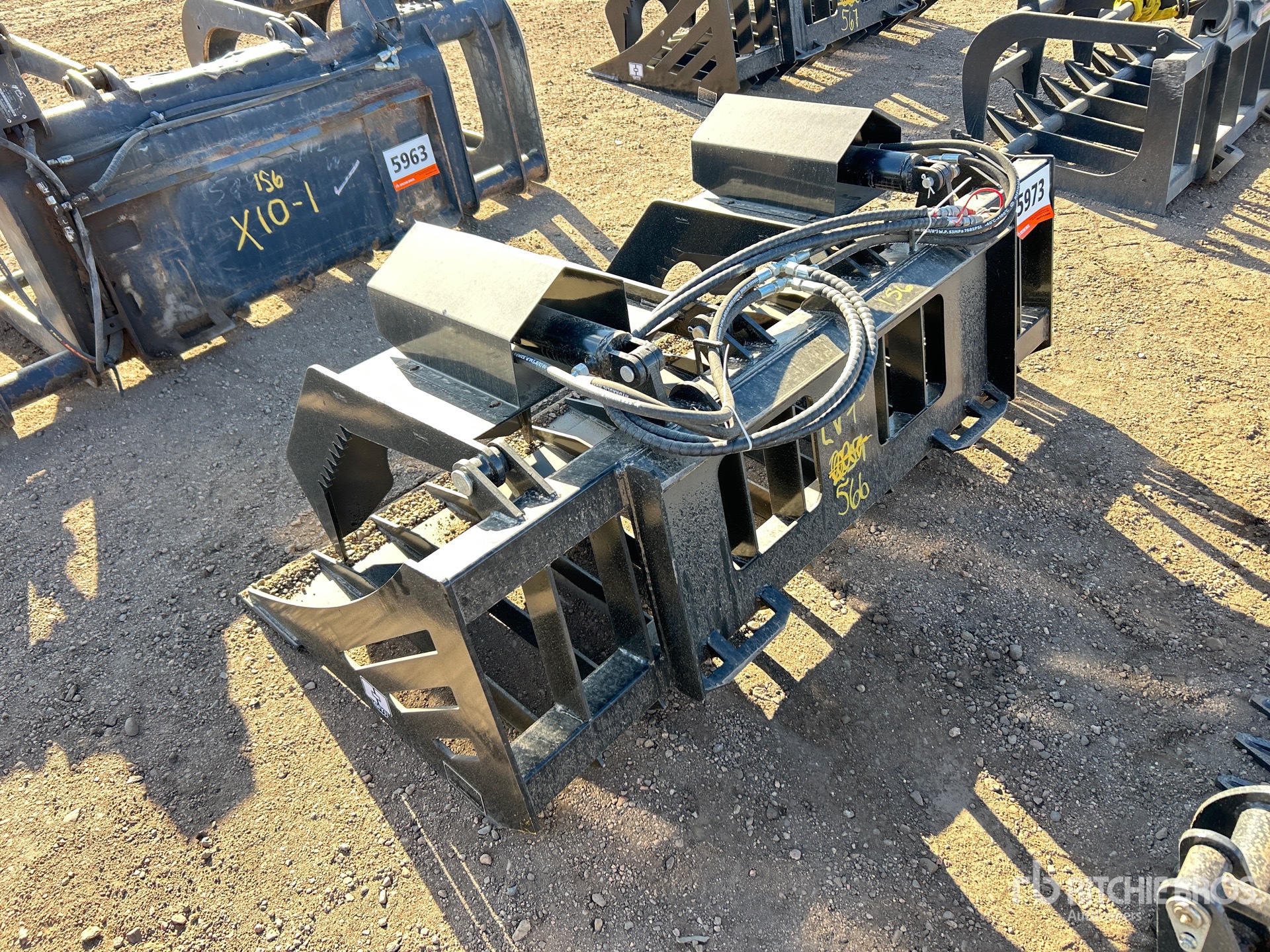 Aspect général with Image, coin arrière gauche