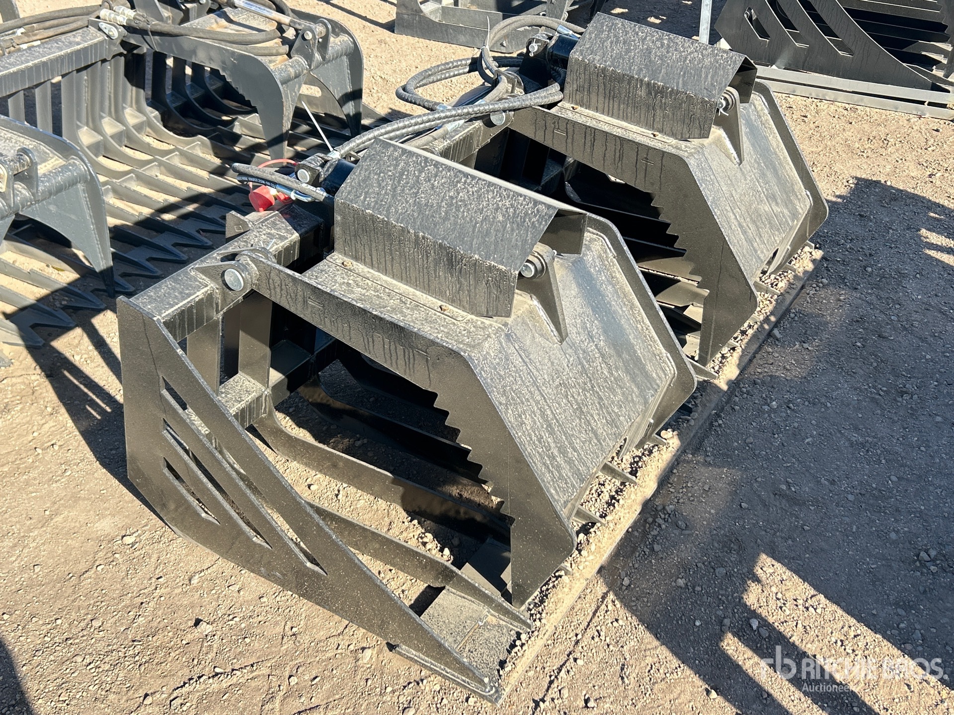 Aspect général with Image, coin avant droit