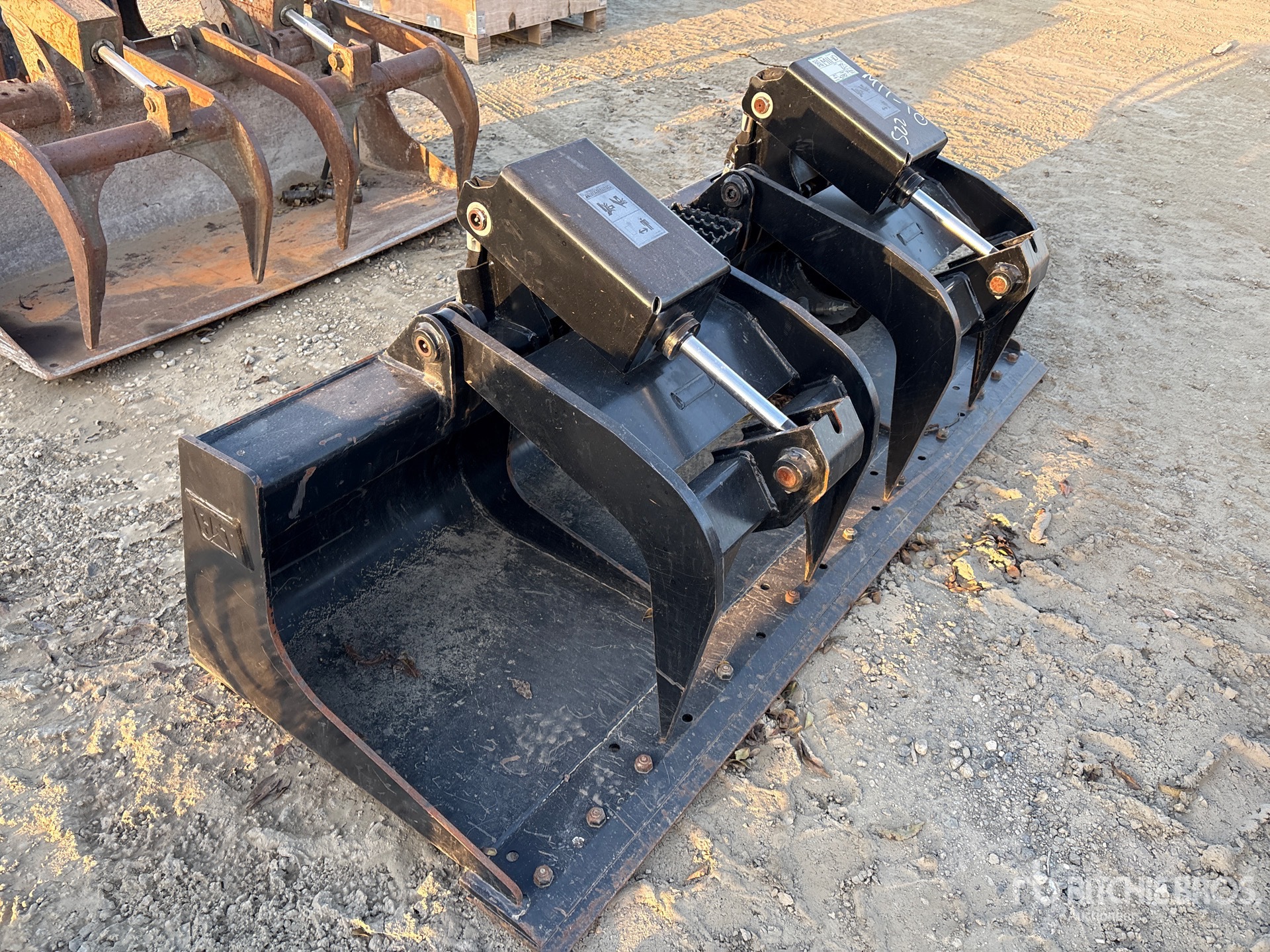 General Appearance with Imagen: esquina delantera derecha