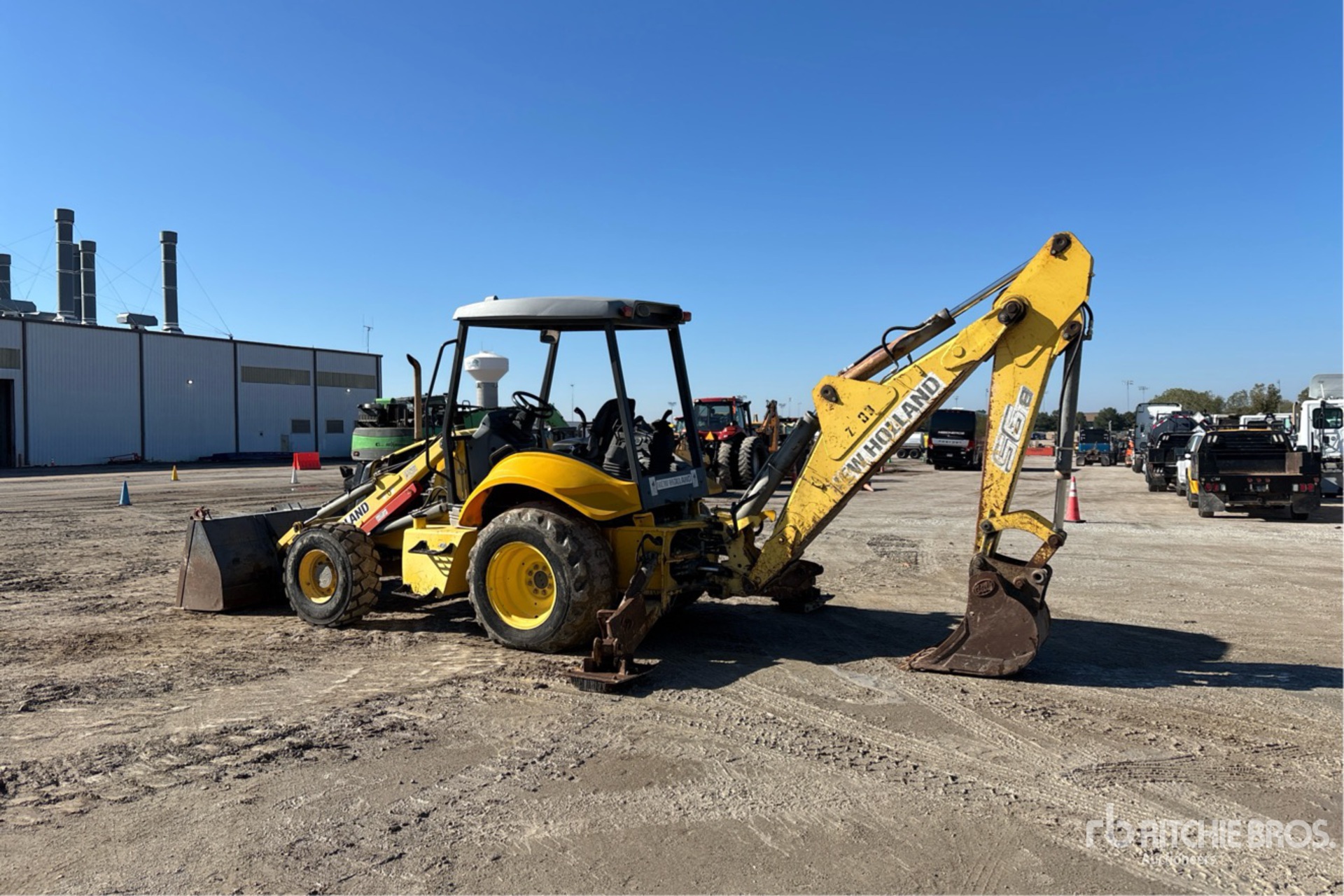 General Appearance with Foto, angolo posteriore sinistro