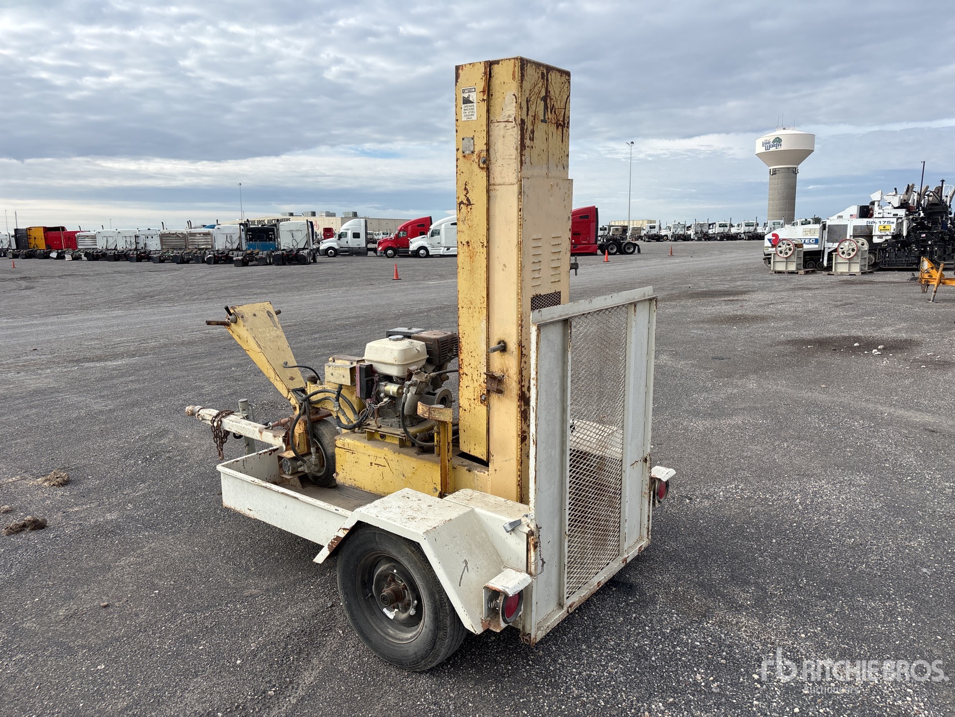 General Appearance with Picture, Left Rear Corner