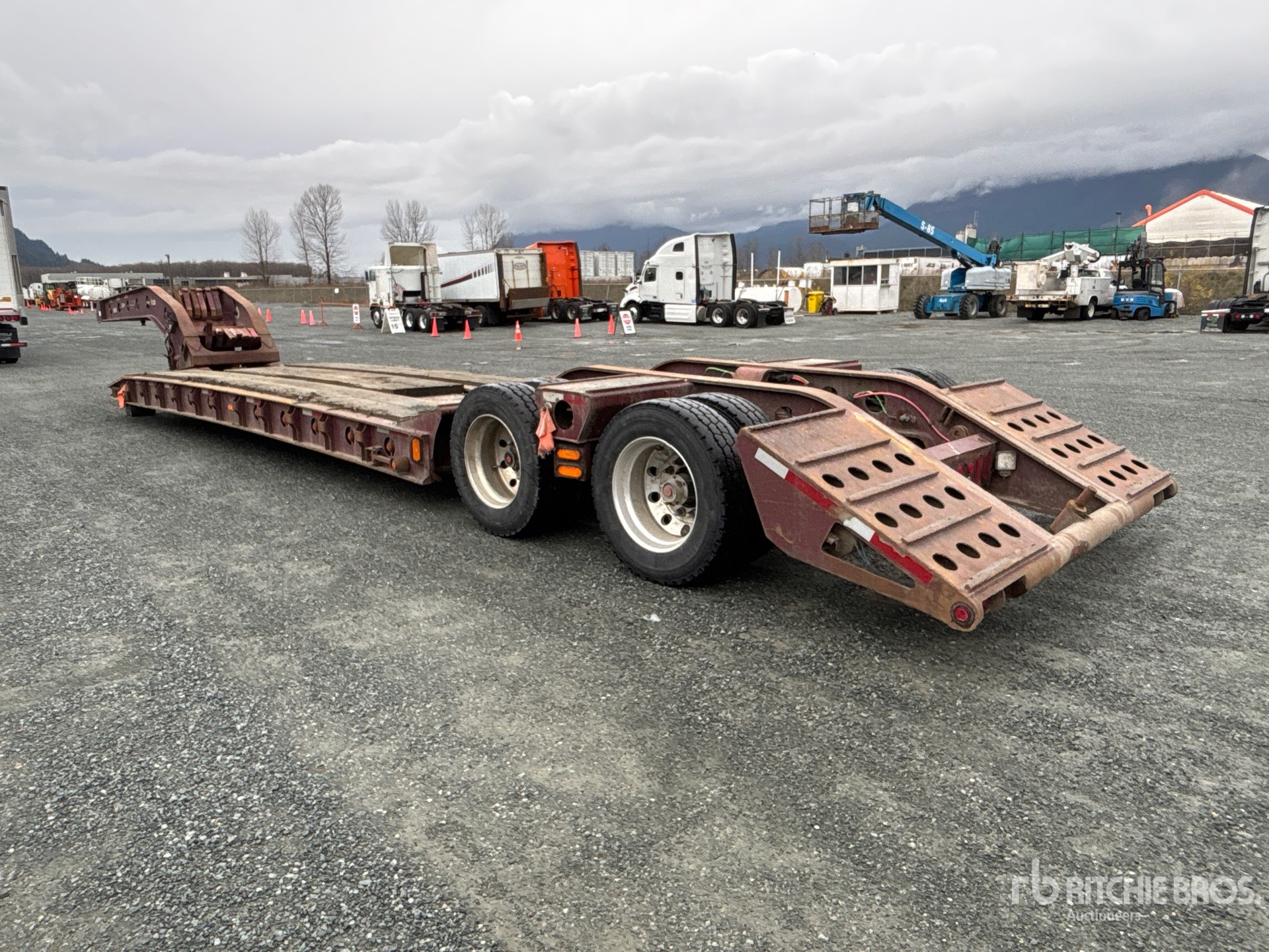 General Appearance with Imagen: esquina trasera izquierda