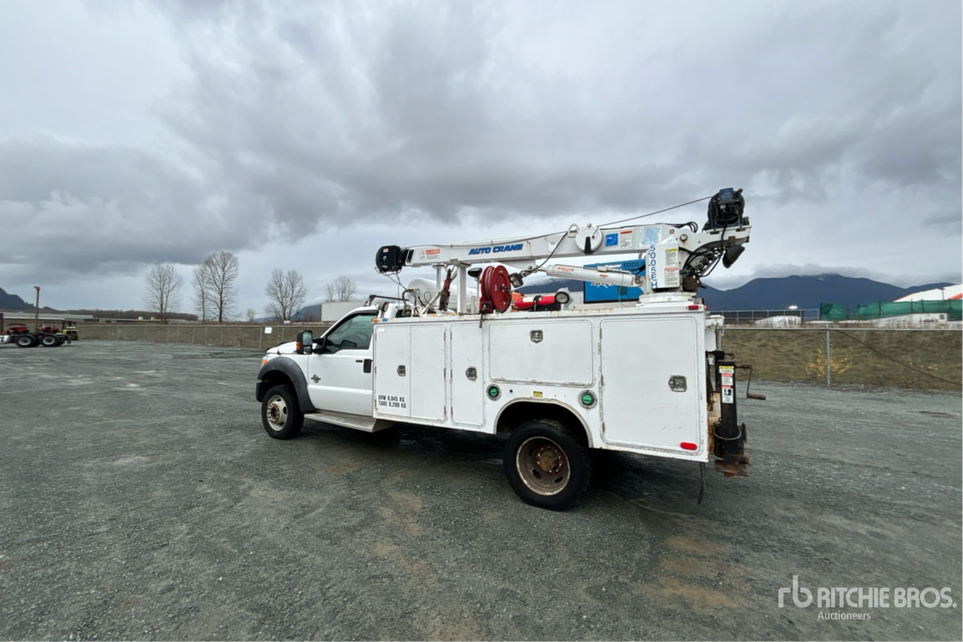 General Appearance with Picture, Left Rear Corner