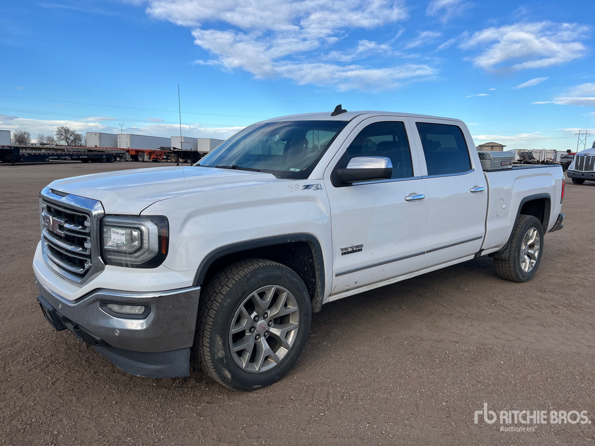 General Appearance with Picture, Left Front Corner