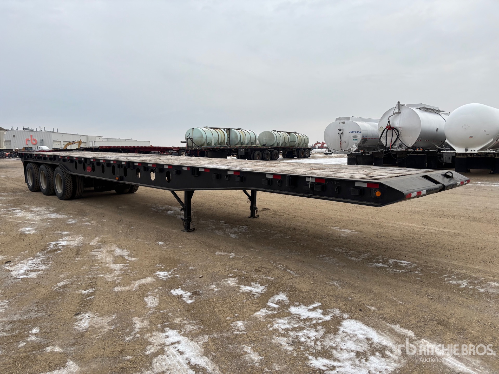 General Appearance with Bild, Ecke vorne rechts