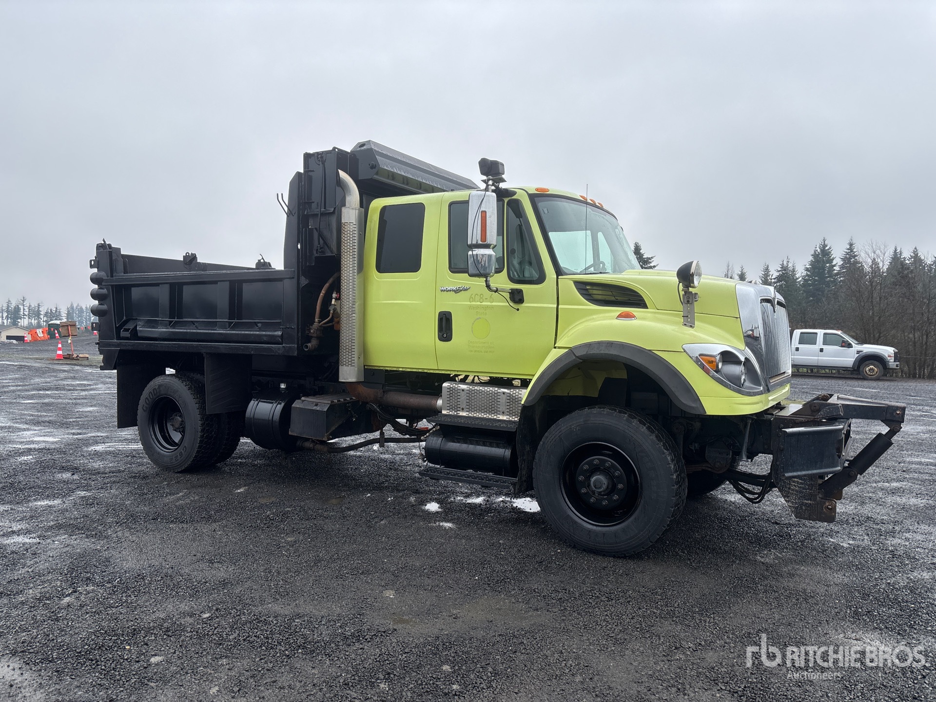 General Appearance with Bild, Ecke vorne rechts