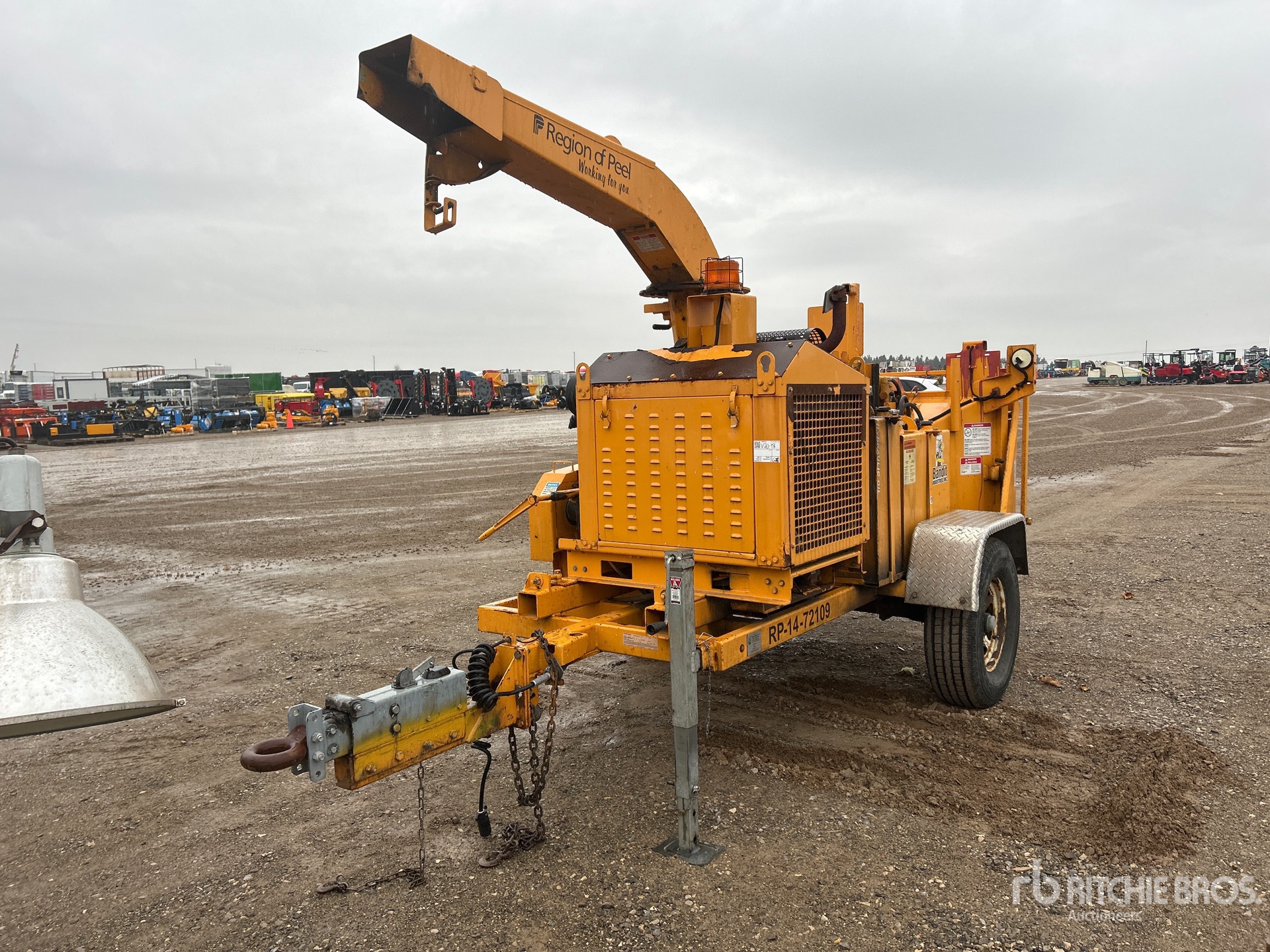 General Appearance with Image, coin avant gauche