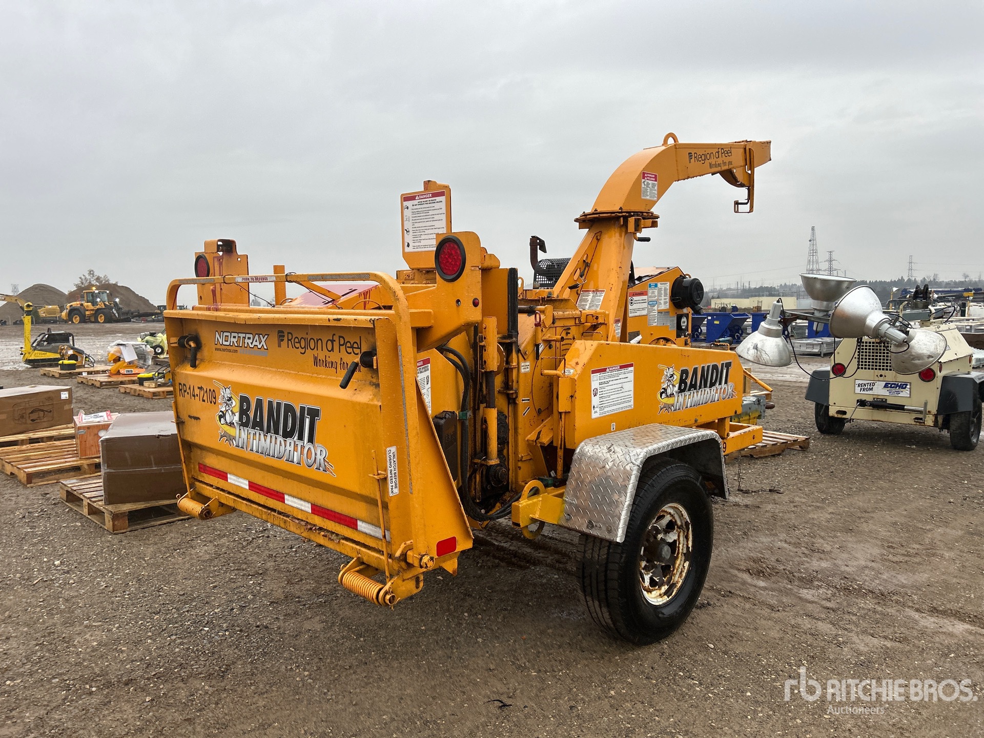 General Appearance with Image, coin arrière droit