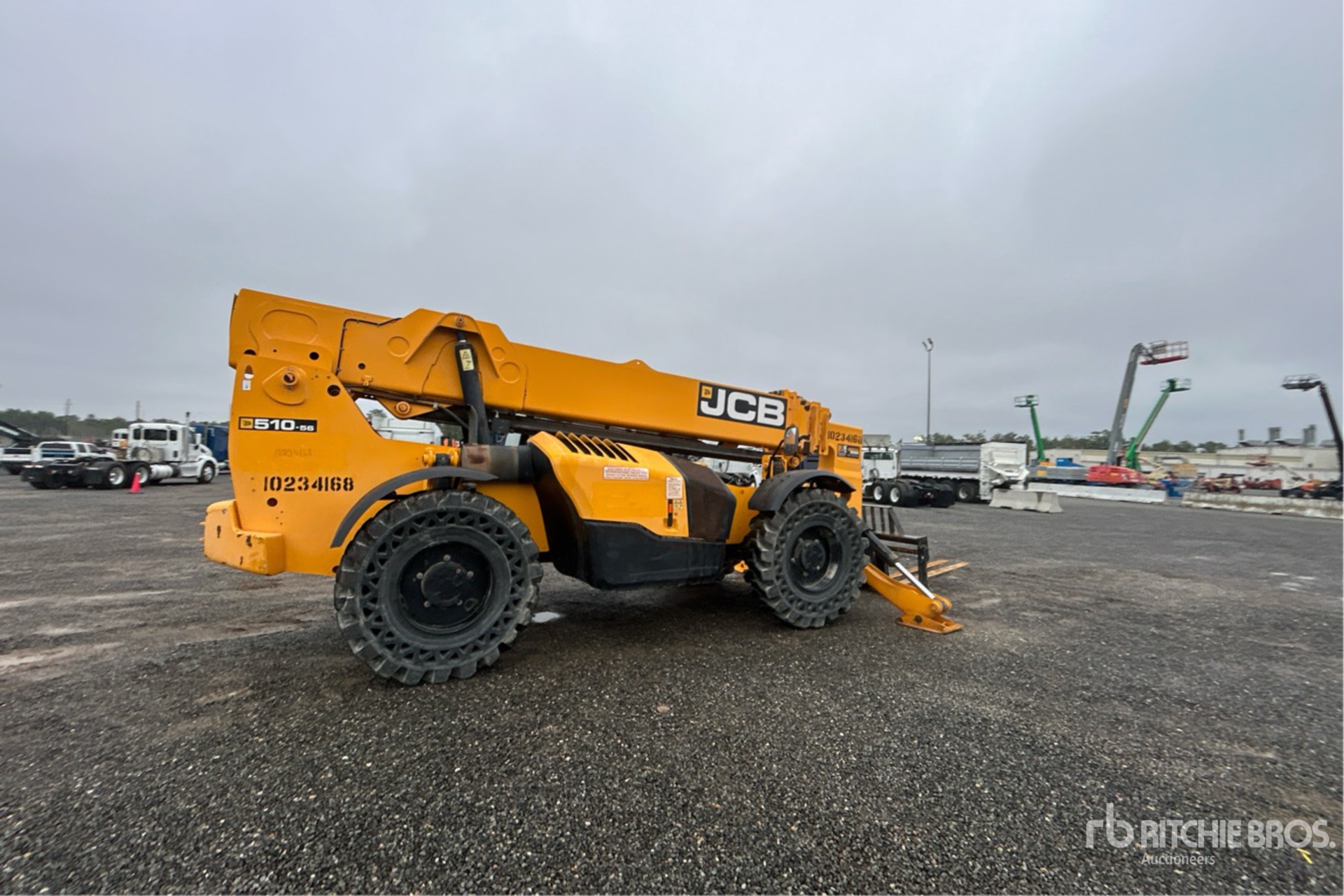 General Appearance with Imagen: esquina trasera derecha