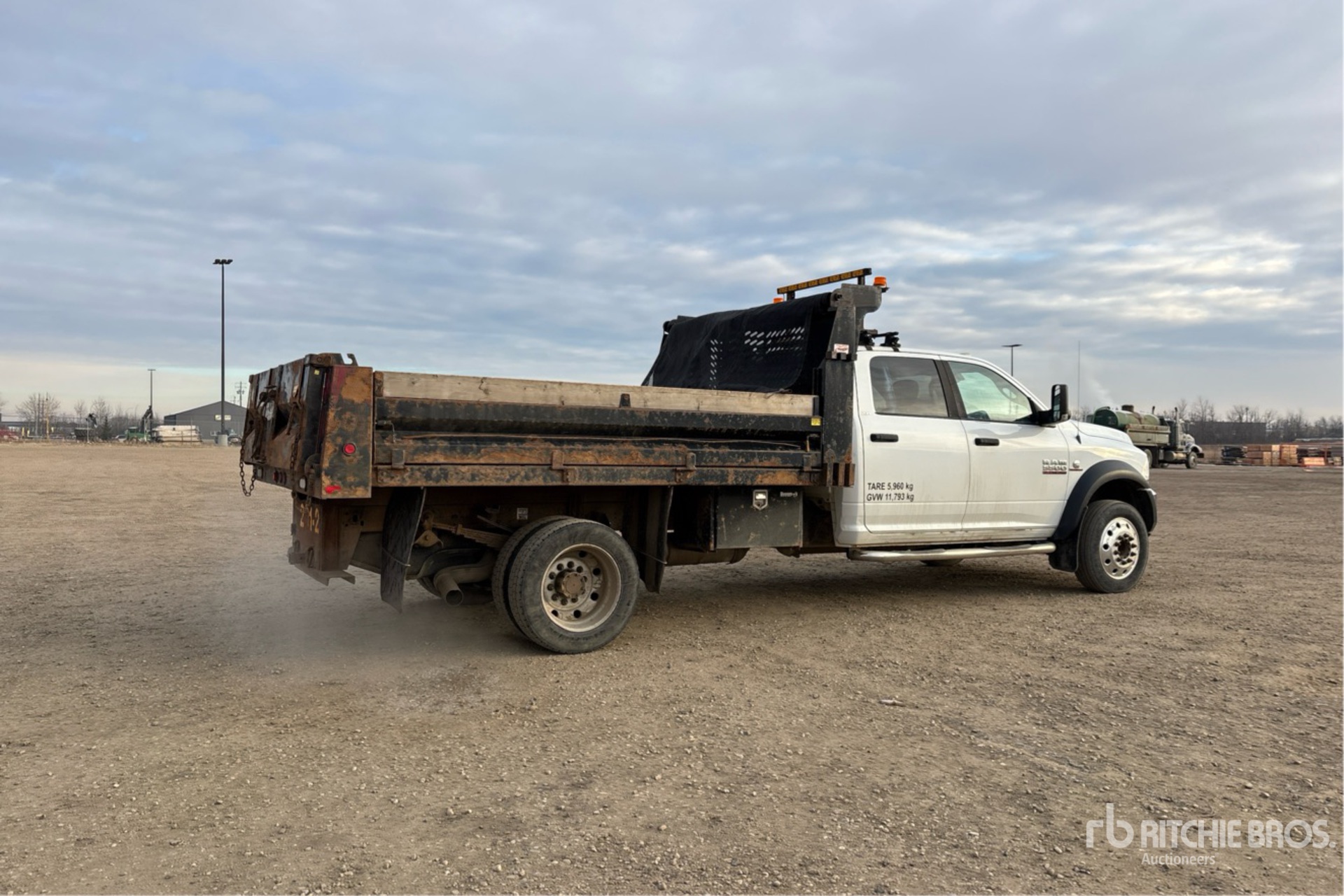 General Appearance with Bild, Ecke hinten rechts