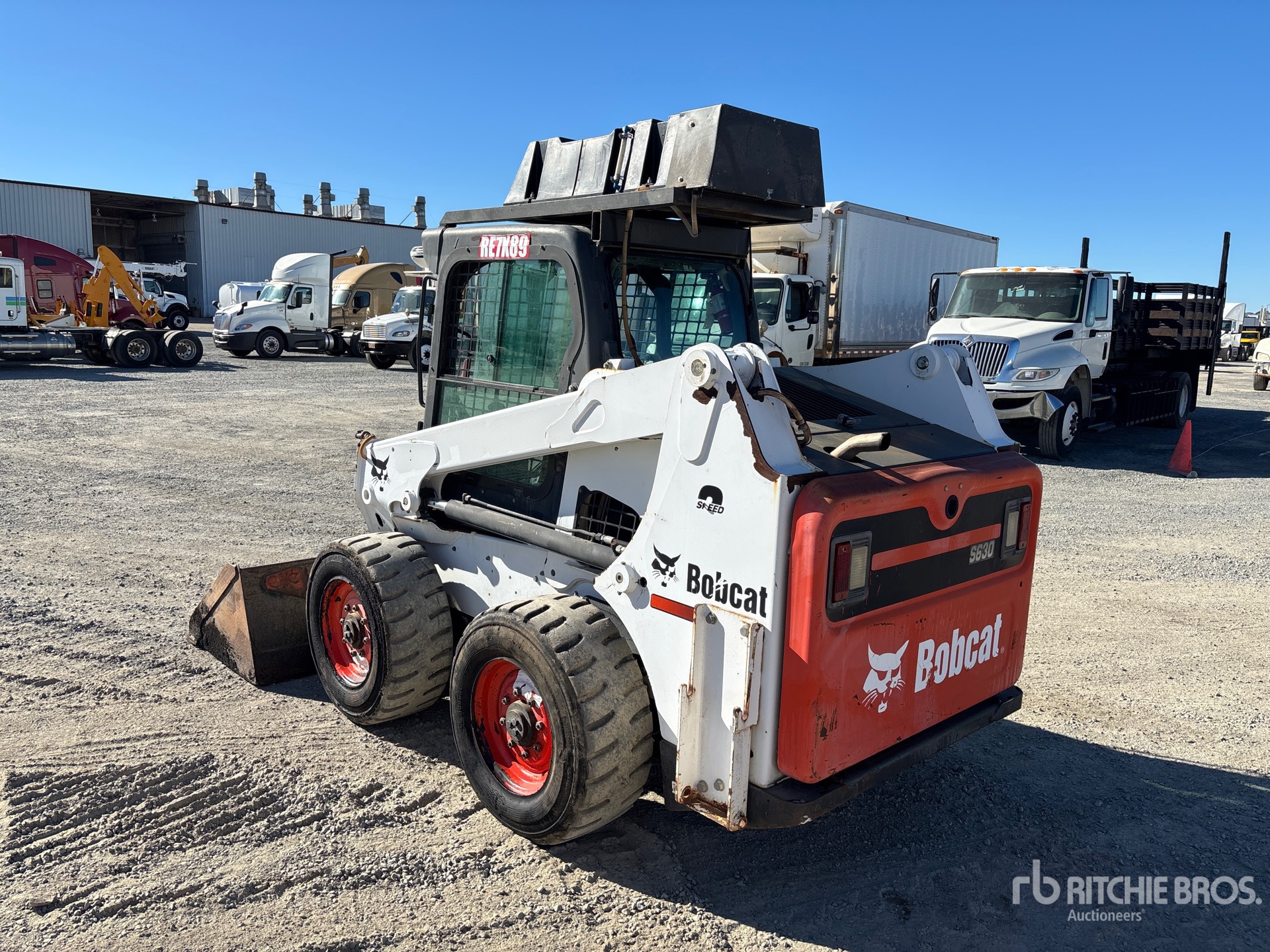 General Appearance with Picture, Left Rear Corner