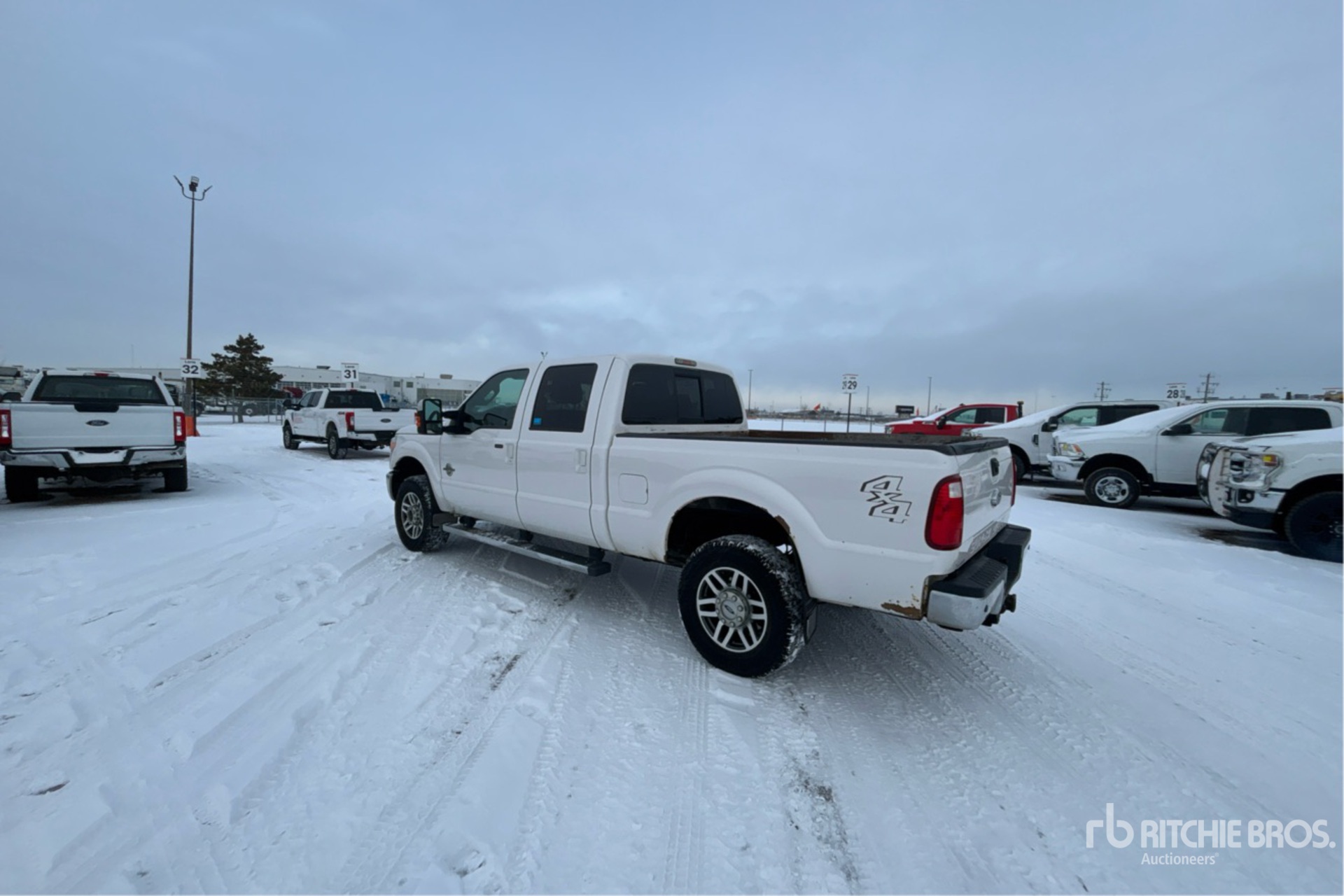 General Appearance with Imagen: esquina trasera izquierda