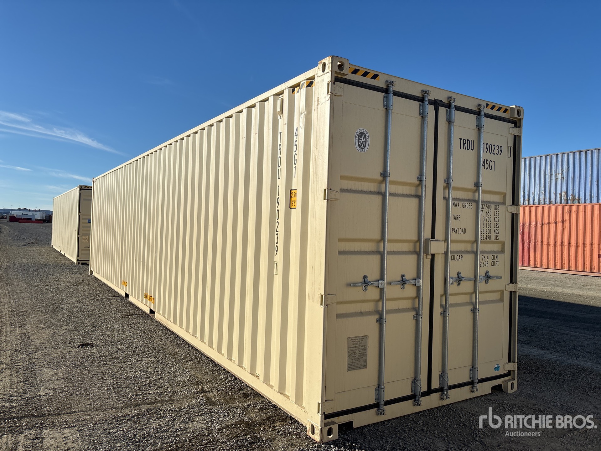 General Appearance with Picture, Right Front Corner