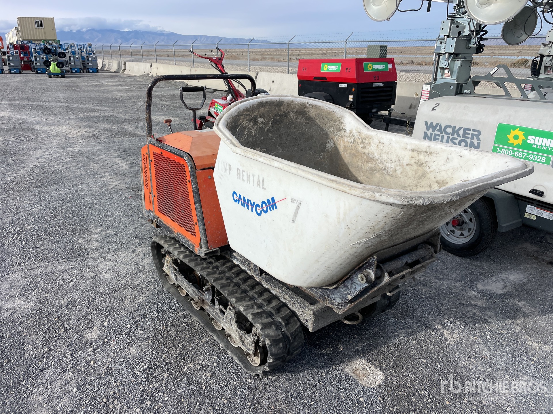 General Appearance with Picture, Right Front Corner