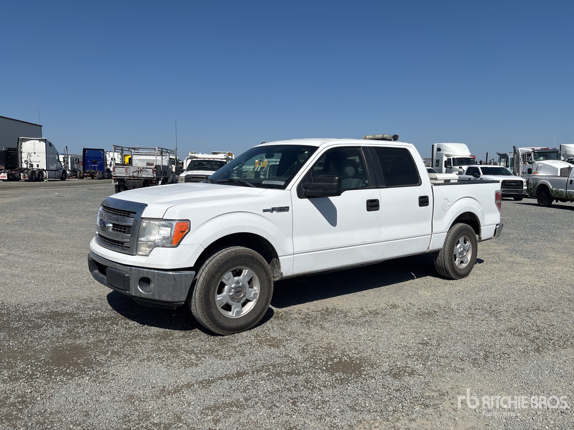 General Appearance with Picture, Left Front Corner