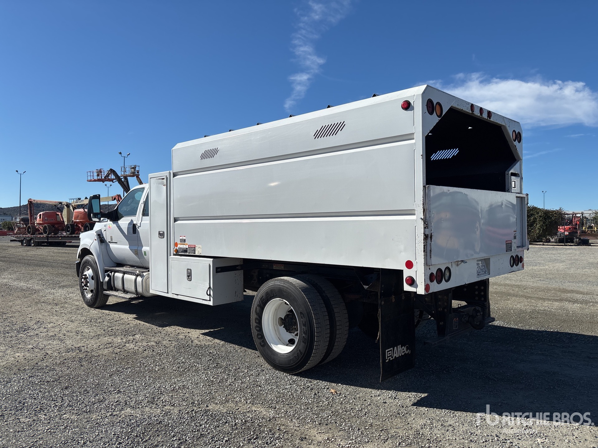 General Appearance with Imagen: esquina trasera izquierda