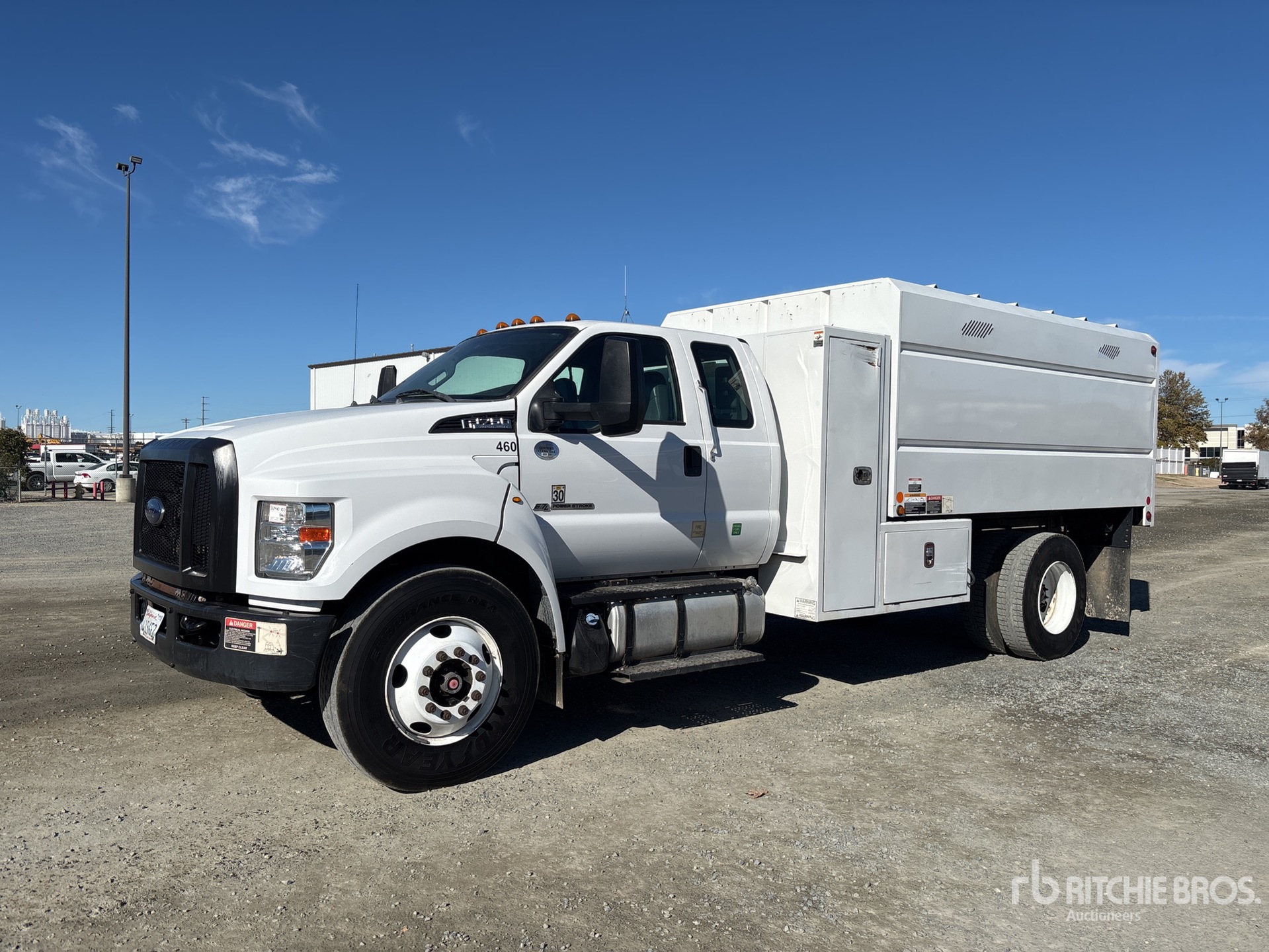 General Appearance with Featured Photo