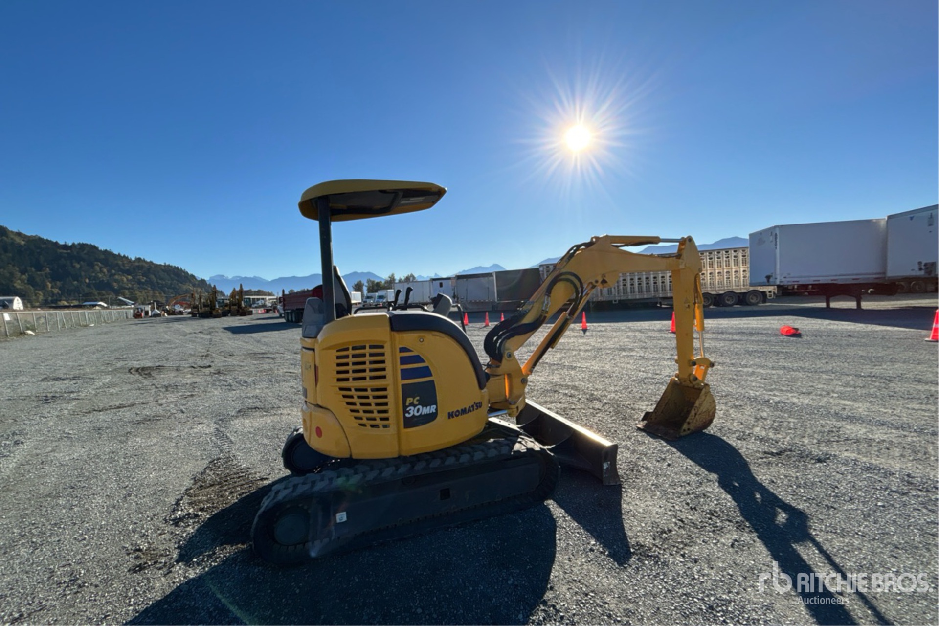 General Appearance with Picture, Right Rear Corner