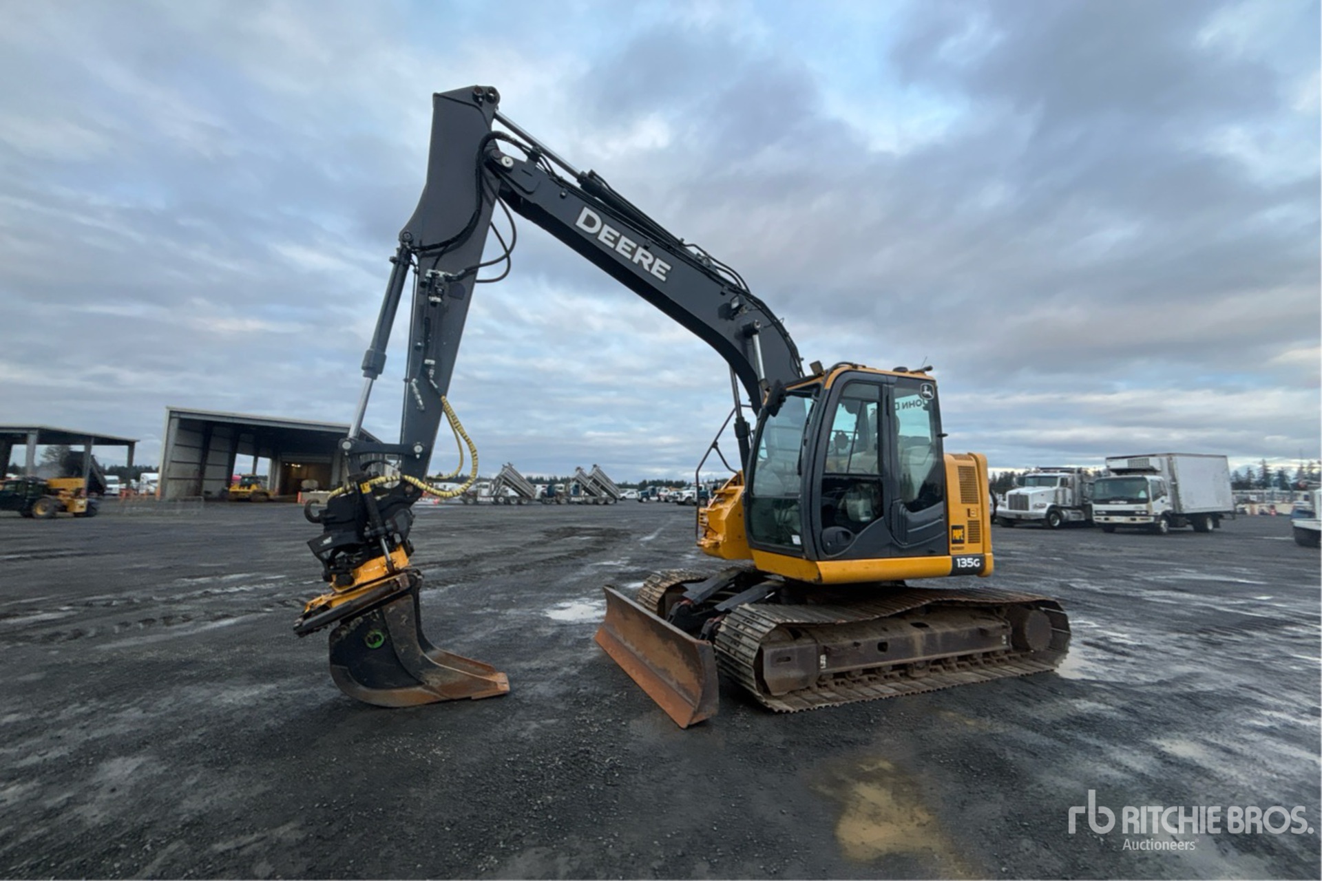 General Appearance with Picture, Left Front Corner