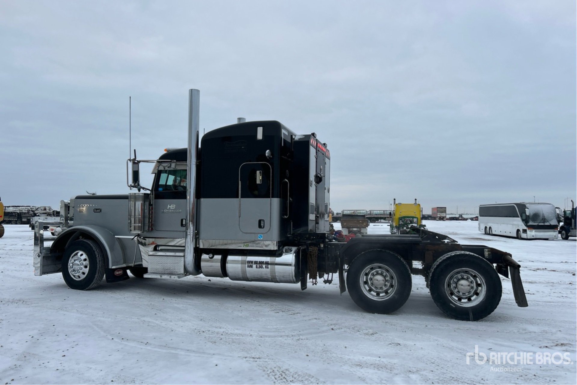 General Appearance with Imagen: esquina trasera izquierda