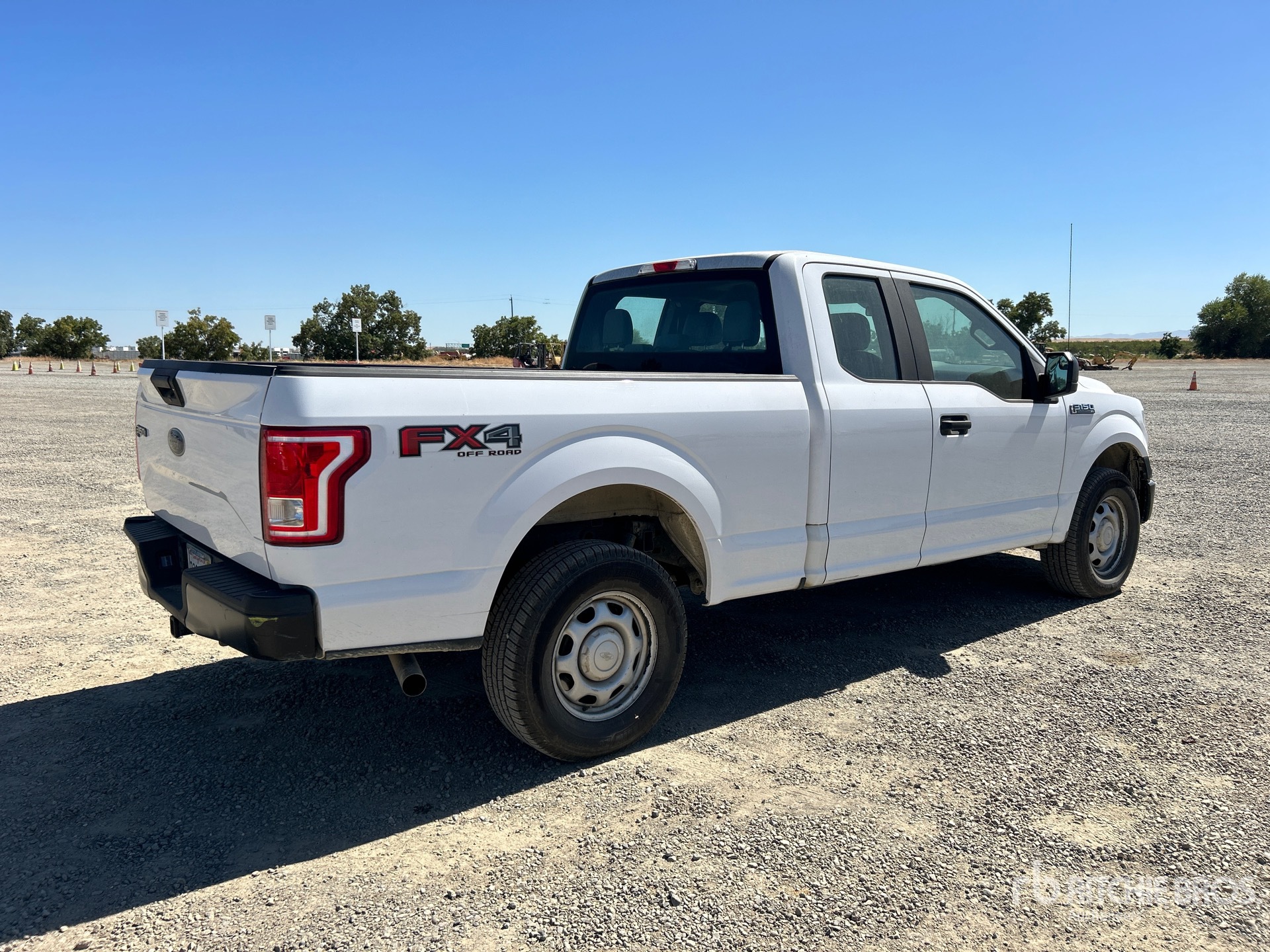 General Appearance with Imagen: esquina trasera derecha