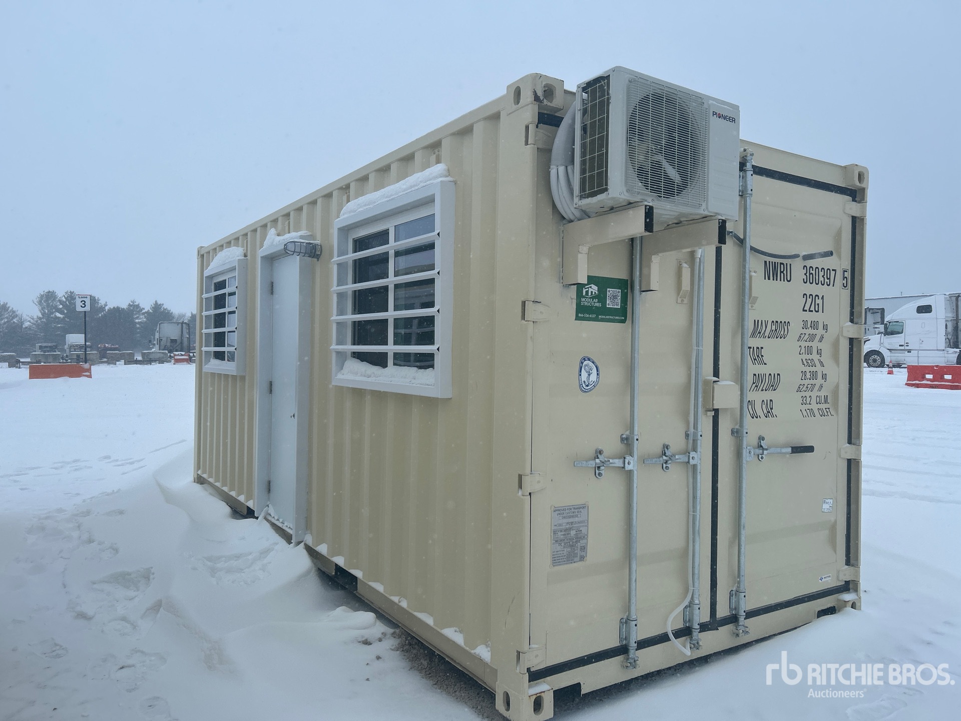 General Appearance with Picture, Right Front Corner