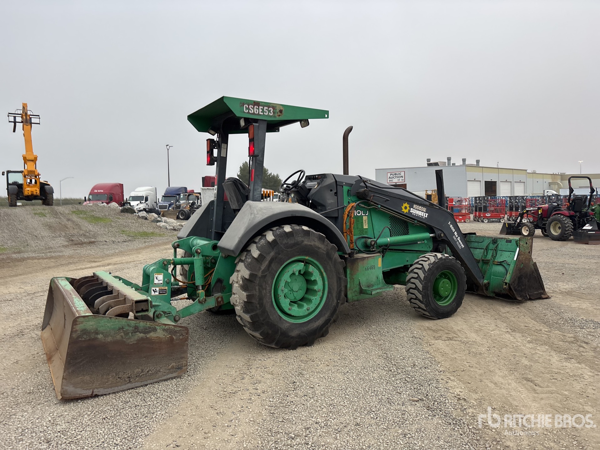 General Appearance with Imagen: esquina trasera derecha