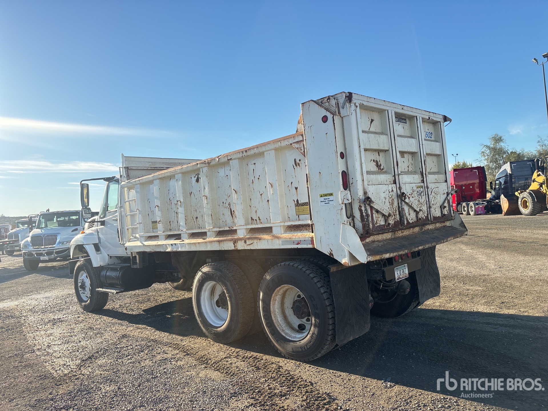 General Appearance with Imagen: esquina trasera izquierda