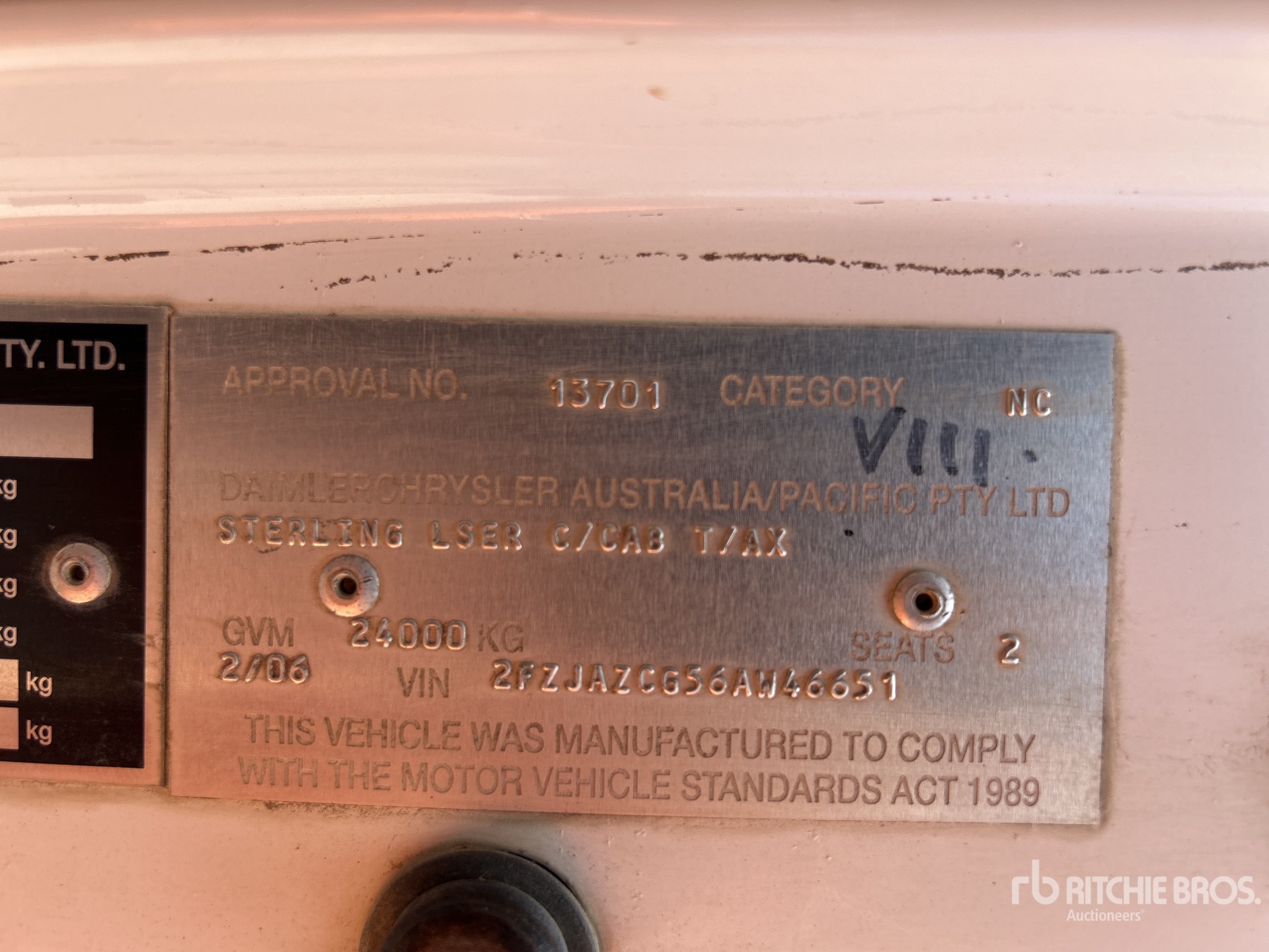 General Appearance with Serial Number / VIN