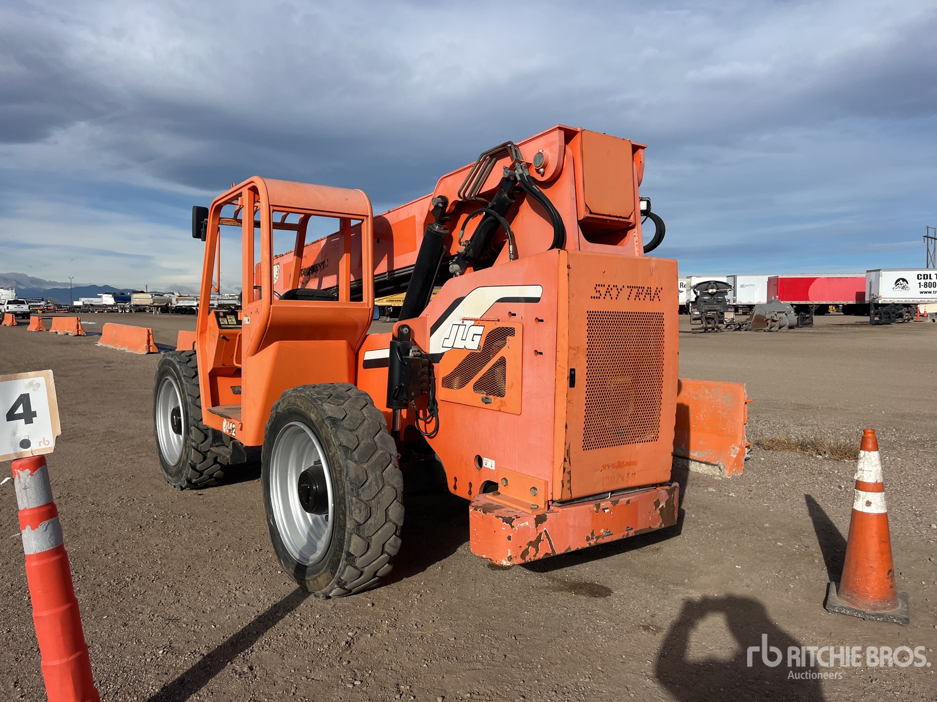 General Appearance with Picture, Left Rear Corner