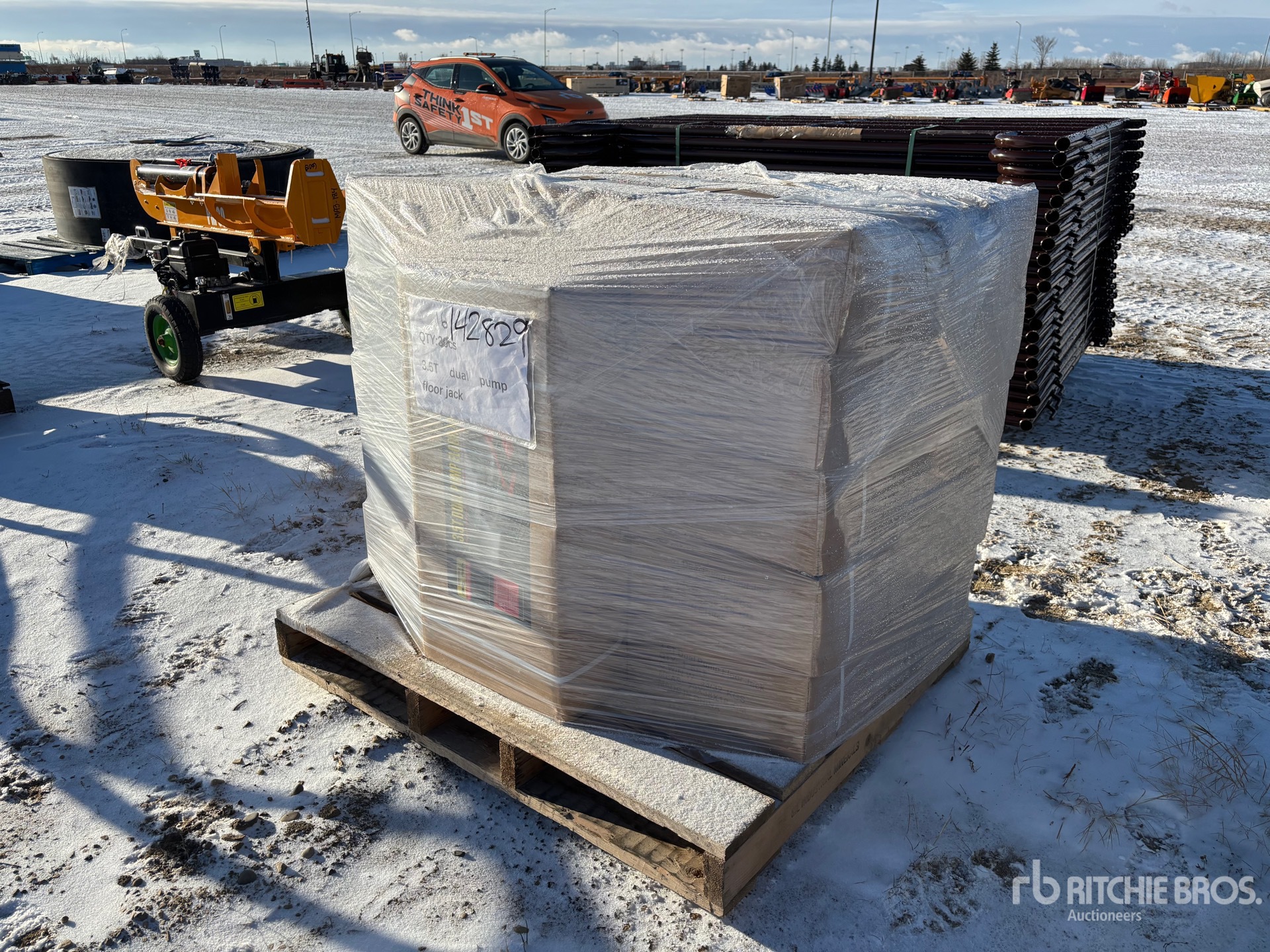 General Appearance with Foto, angolo anteriore sinistro