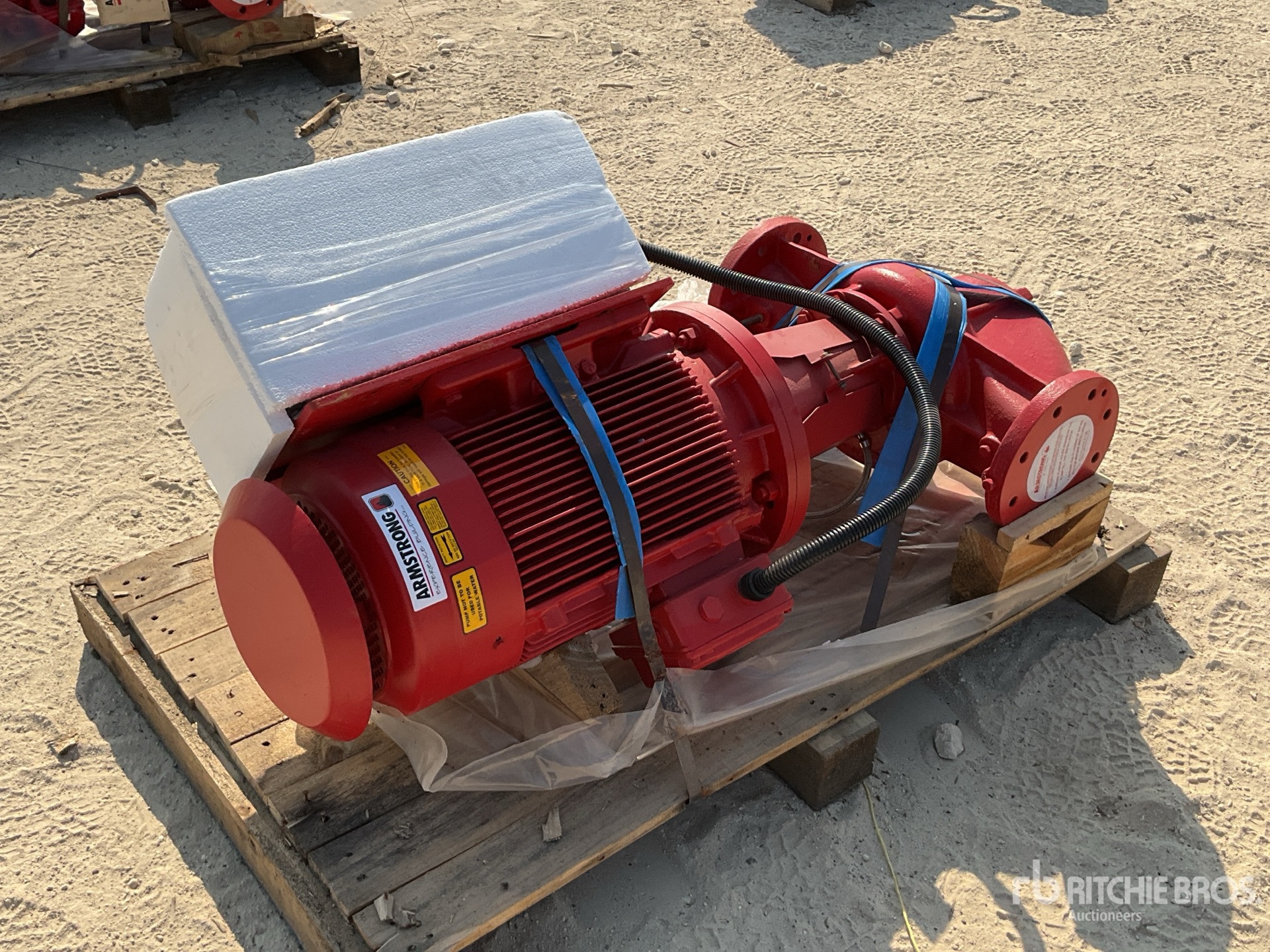 Aspect général with Image, coin avant droit