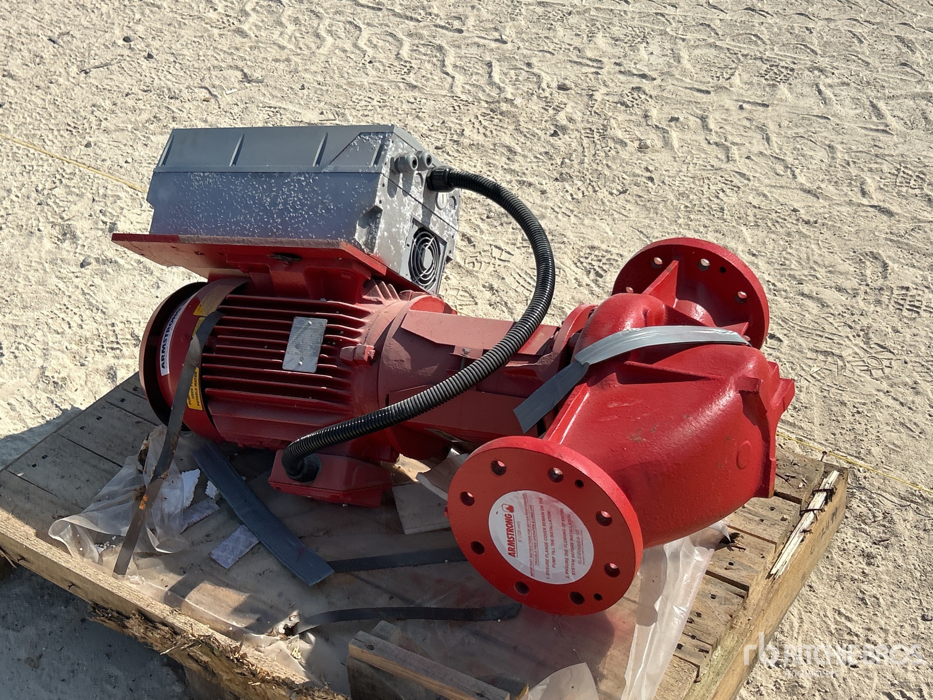 Aspect général with Image, coin arrière droit