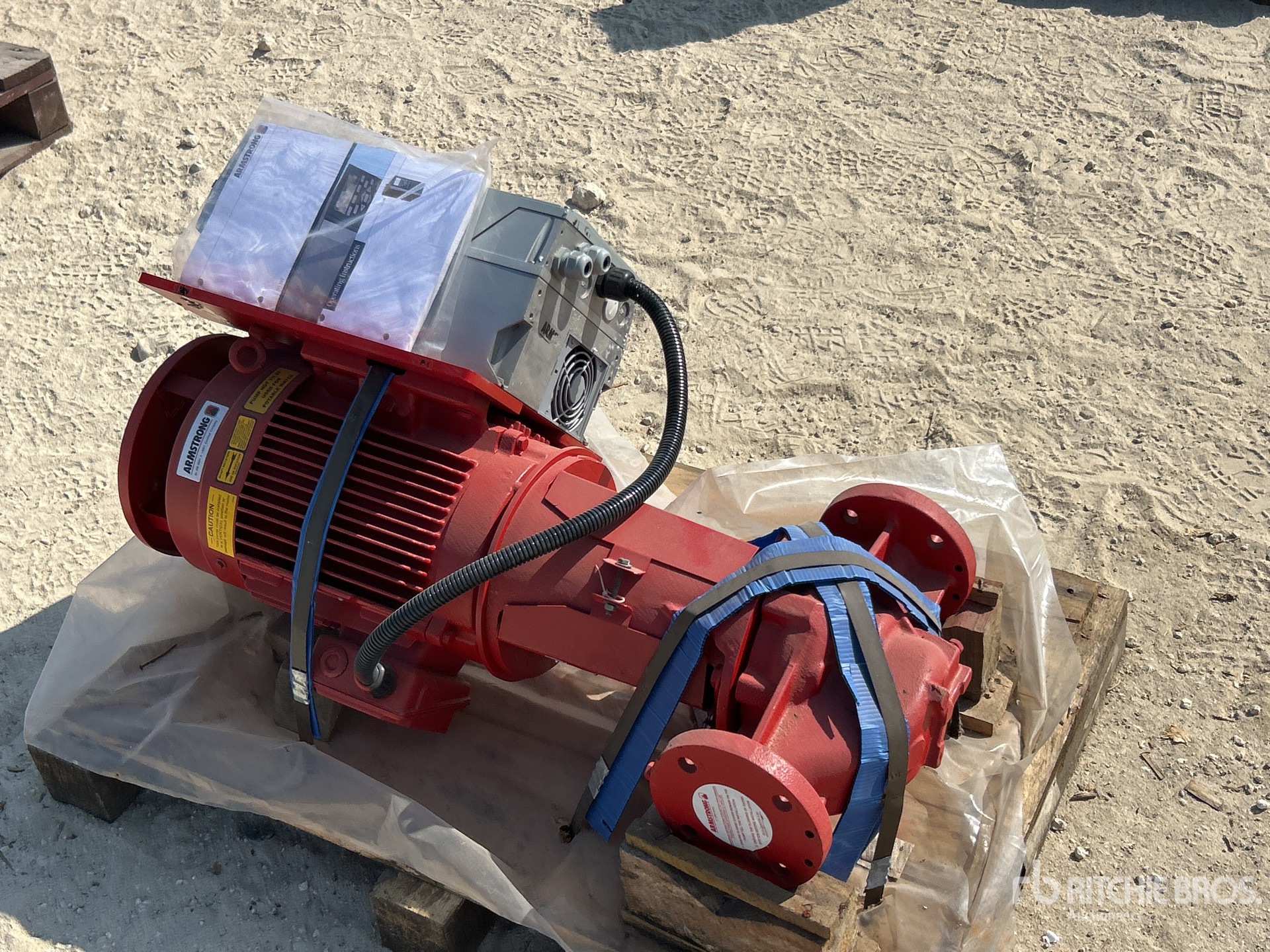 Aspect général with Image, coin arrière droit