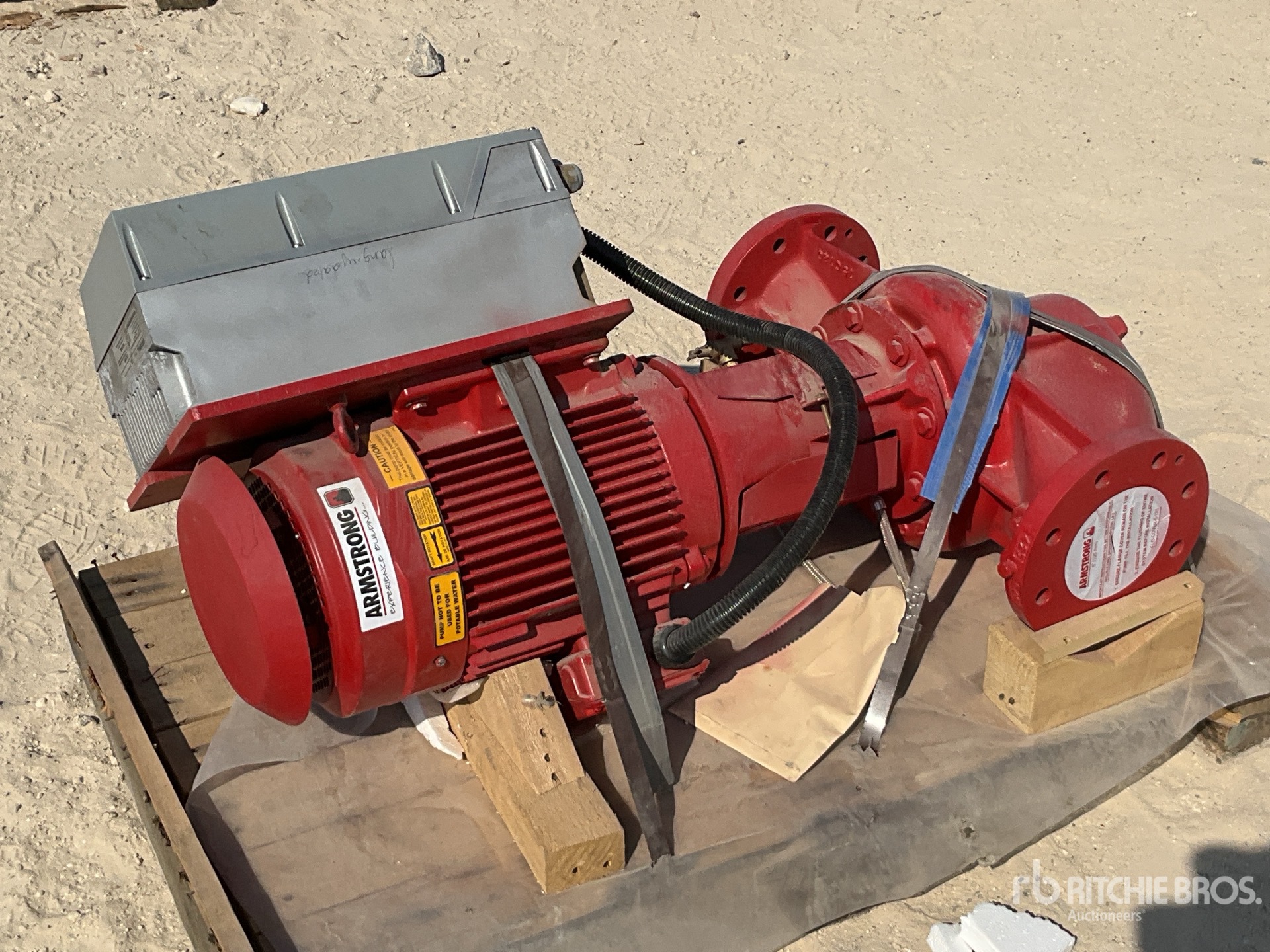 Aspect général with Image, coin avant droit