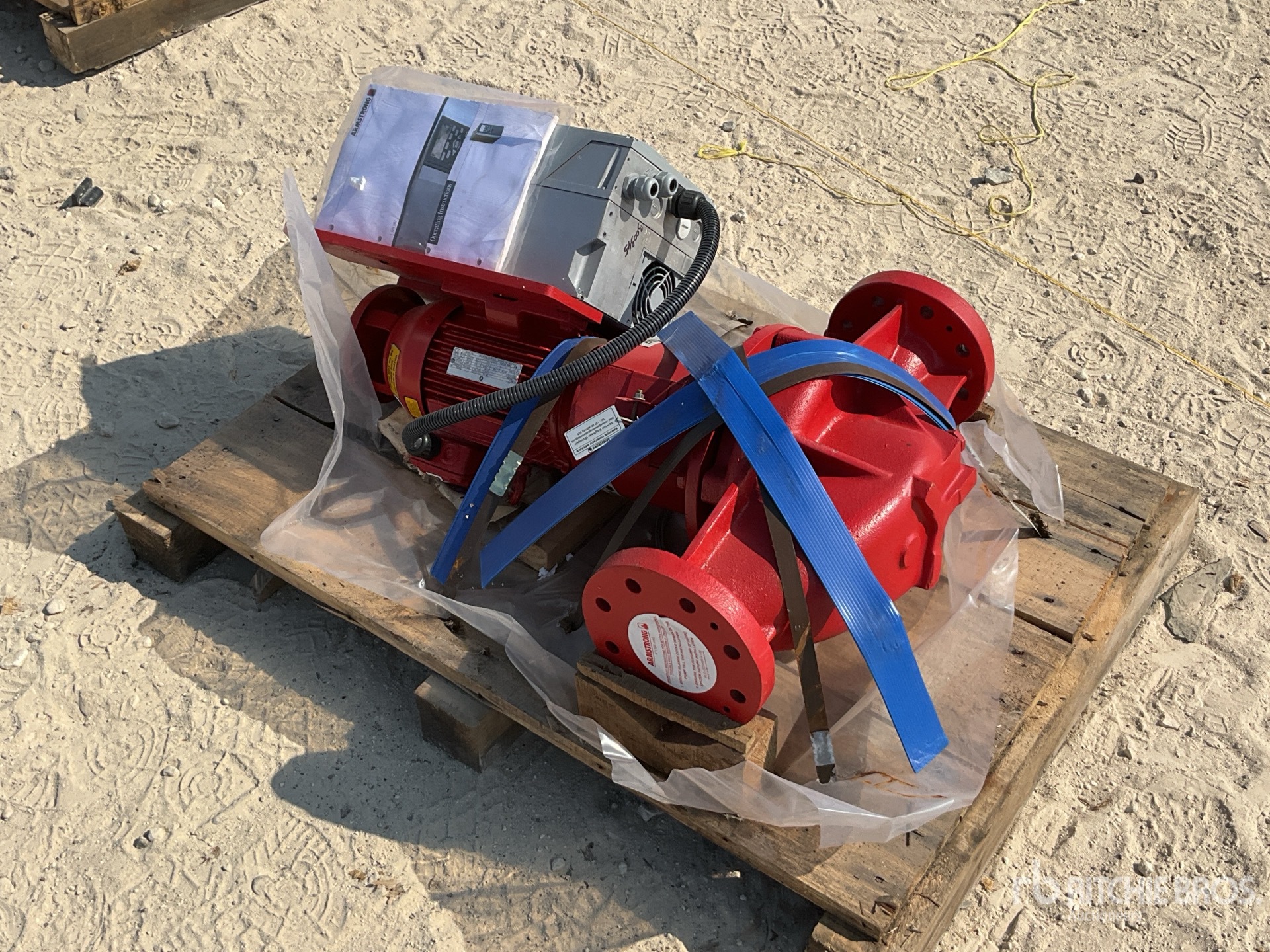 Aspect général with Image, coin arrière droit