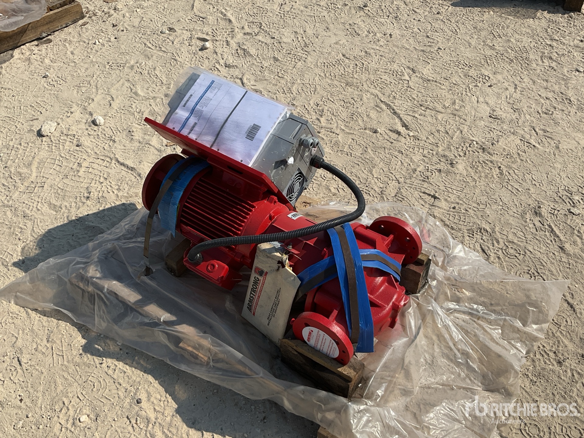 Aspect général with Image, coin arrière droit