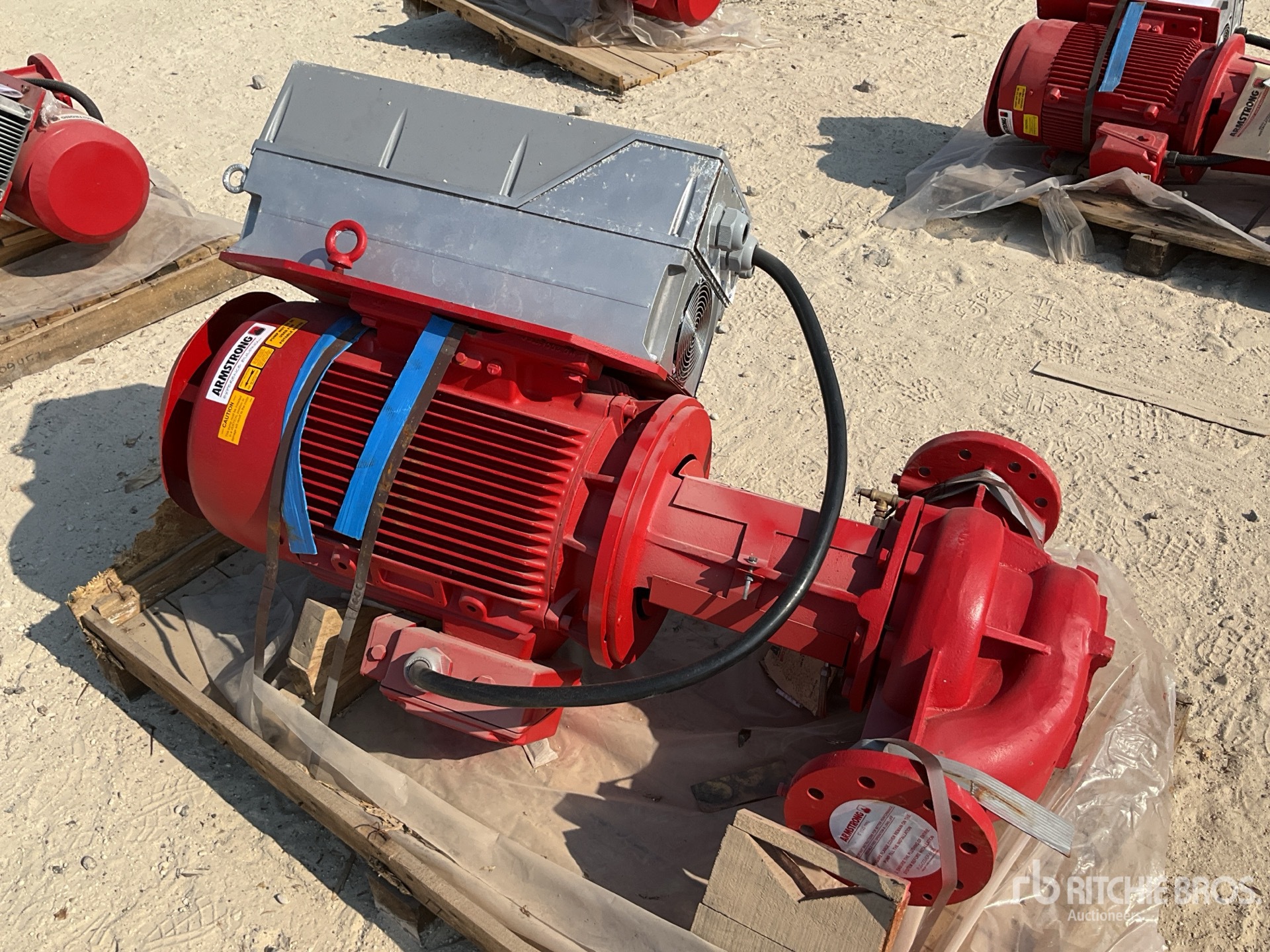 Aspect général with Image, coin arrière droit