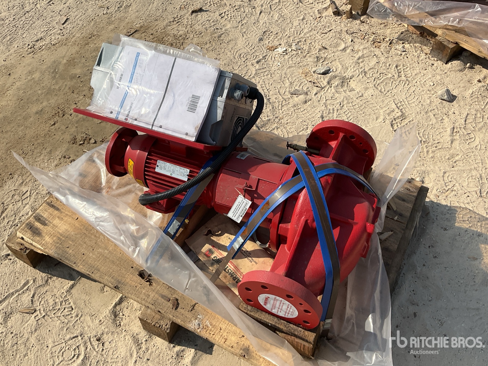 Aspect général with Image, coin arrière droit