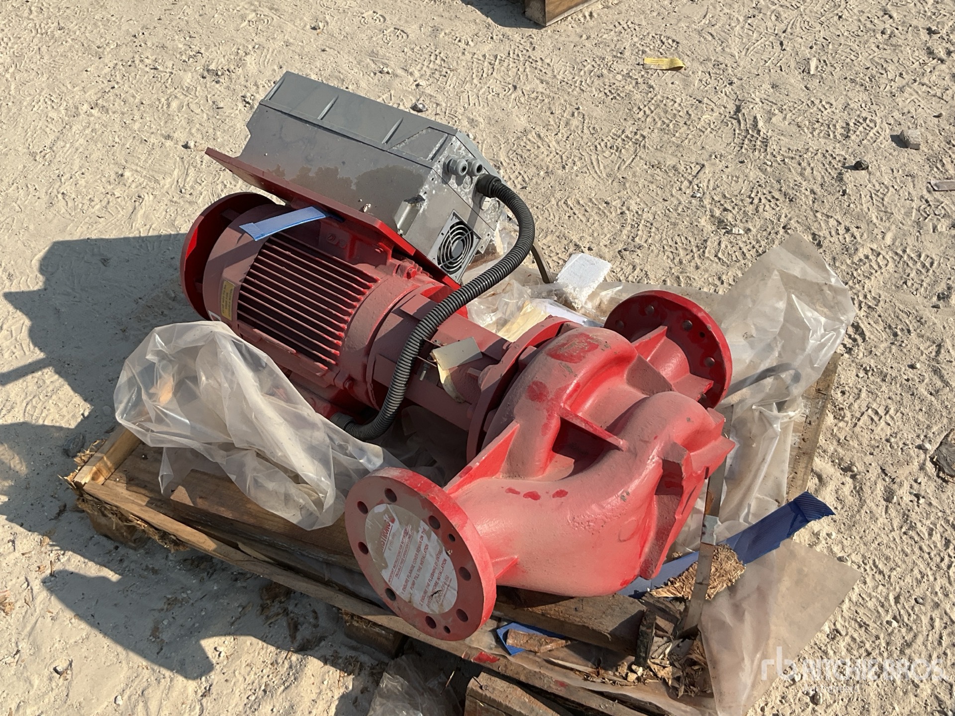 Aspect général with Image, coin arrière droit