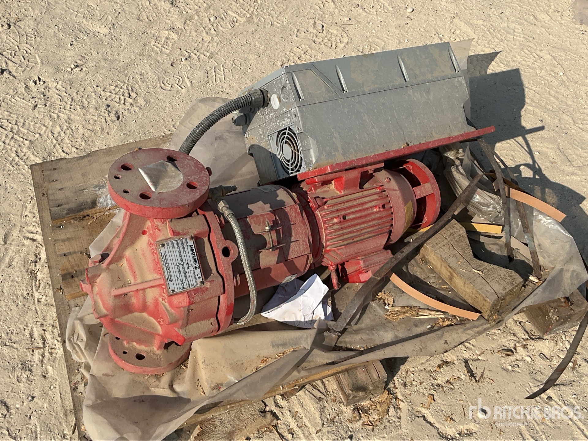 Aspect général with Image, coin arrière droit