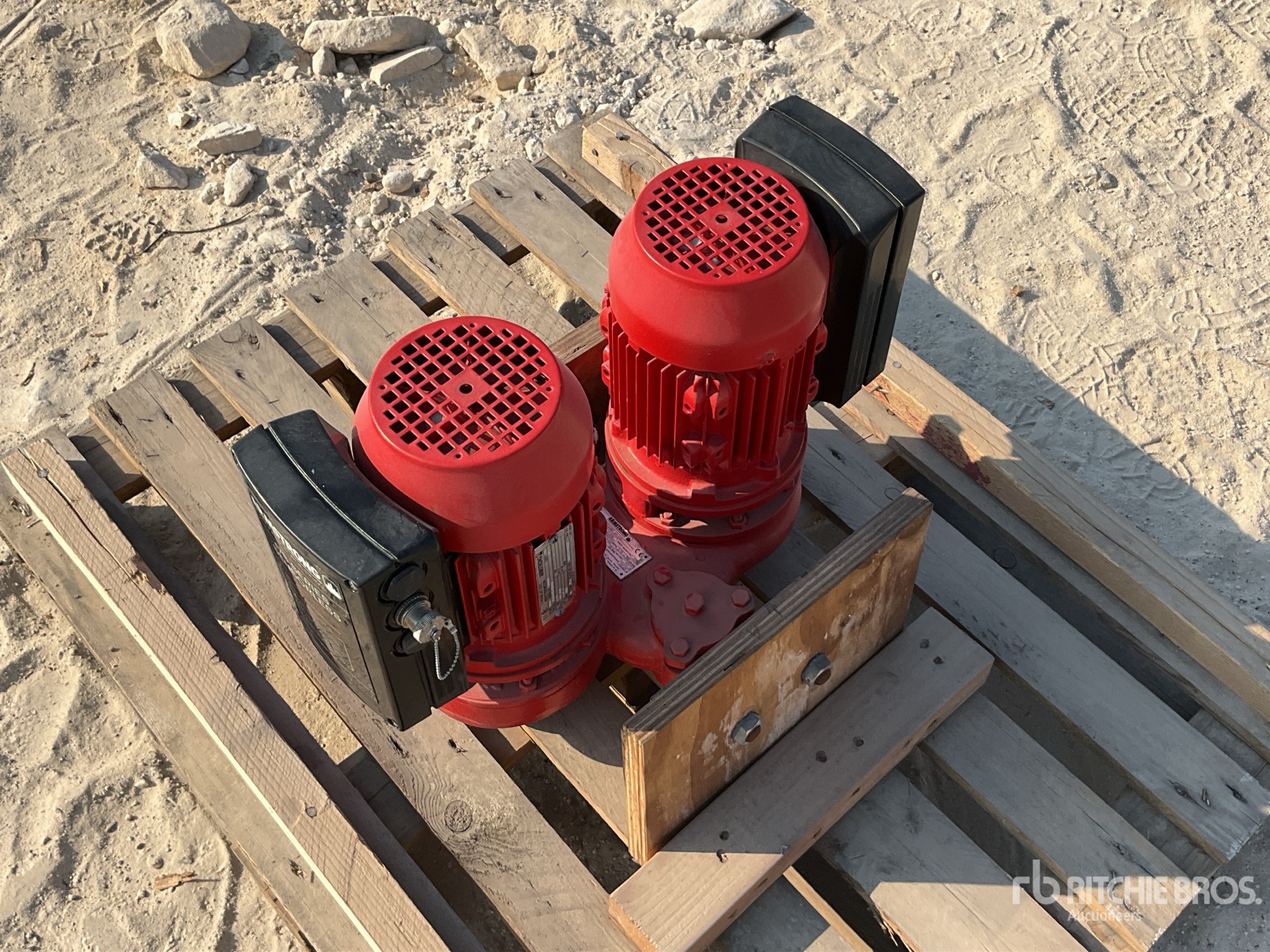 Aspect général with Image, coin avant droit