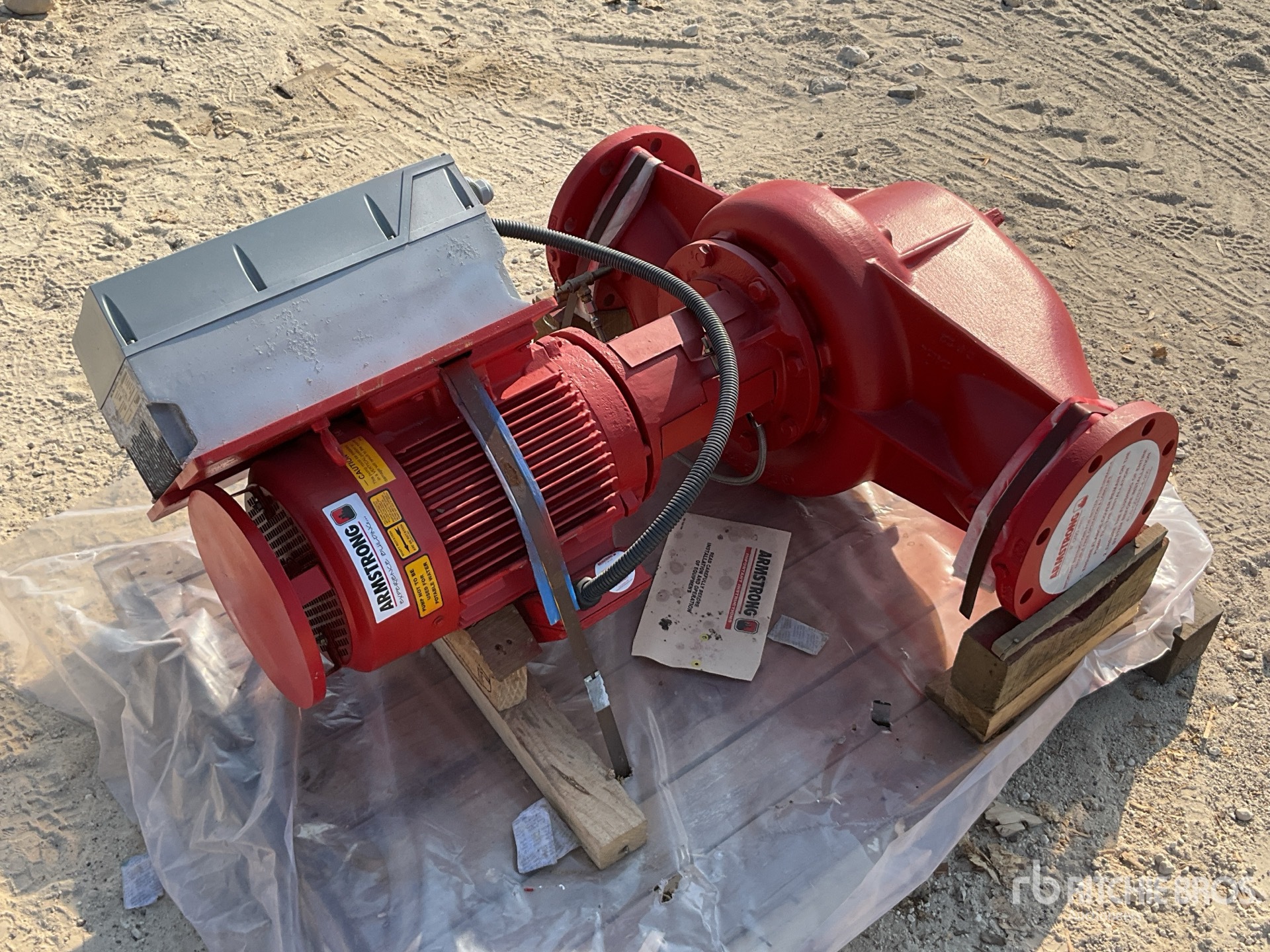 Aspect général with Image, coin avant droit