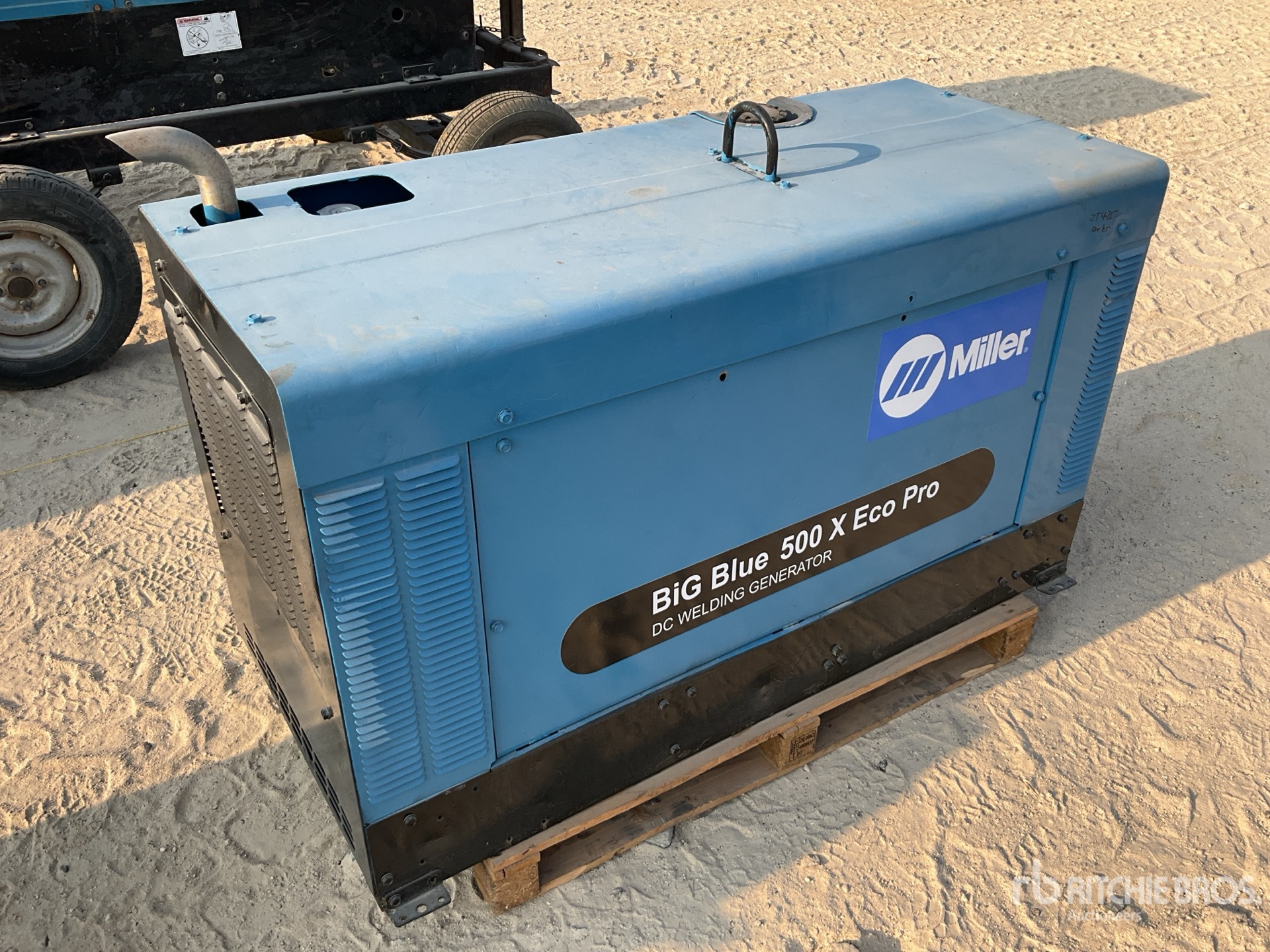 General Appearance with Imagen: esquina trasera derecha