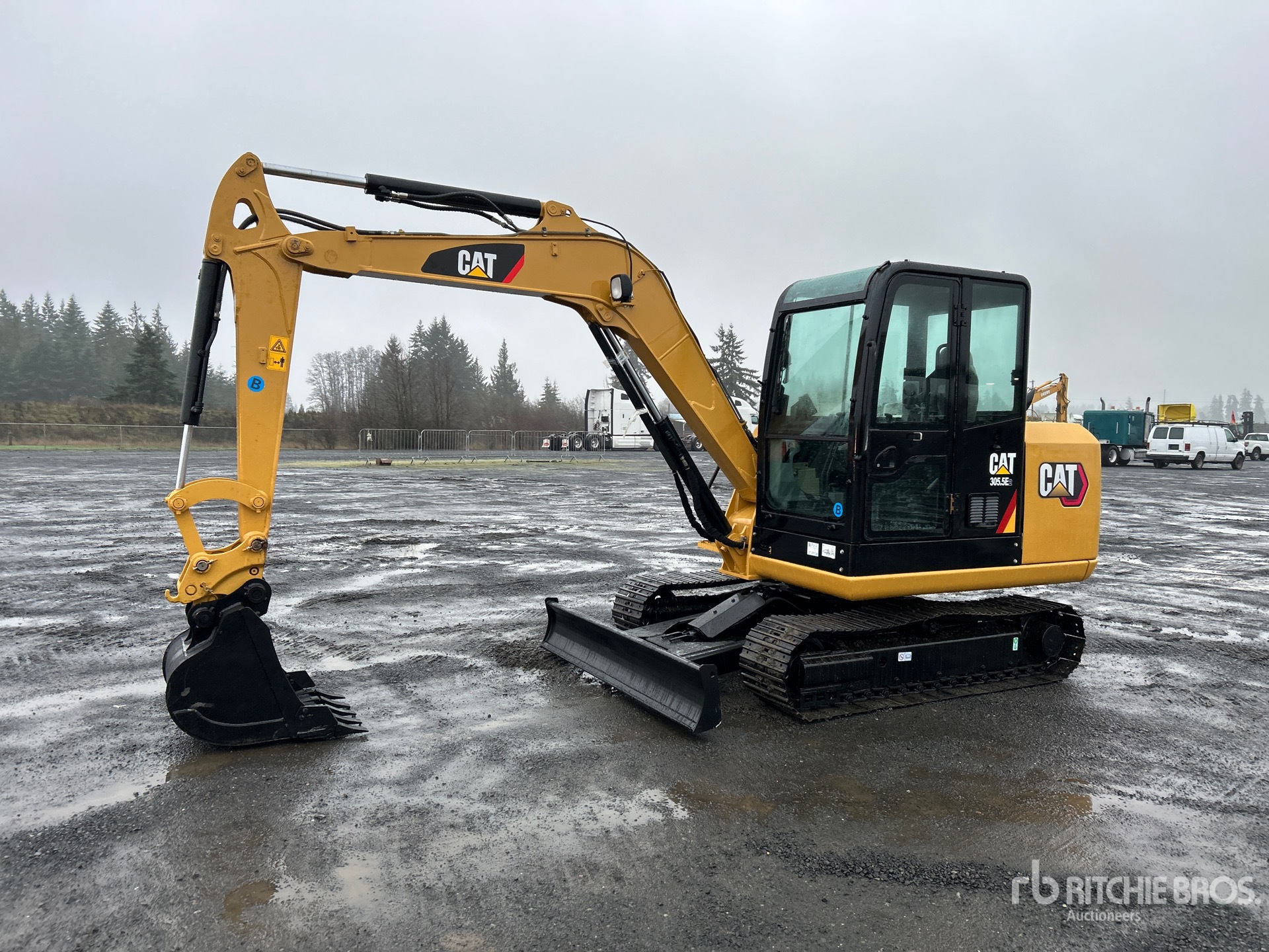 General Appearance with Featured Photo