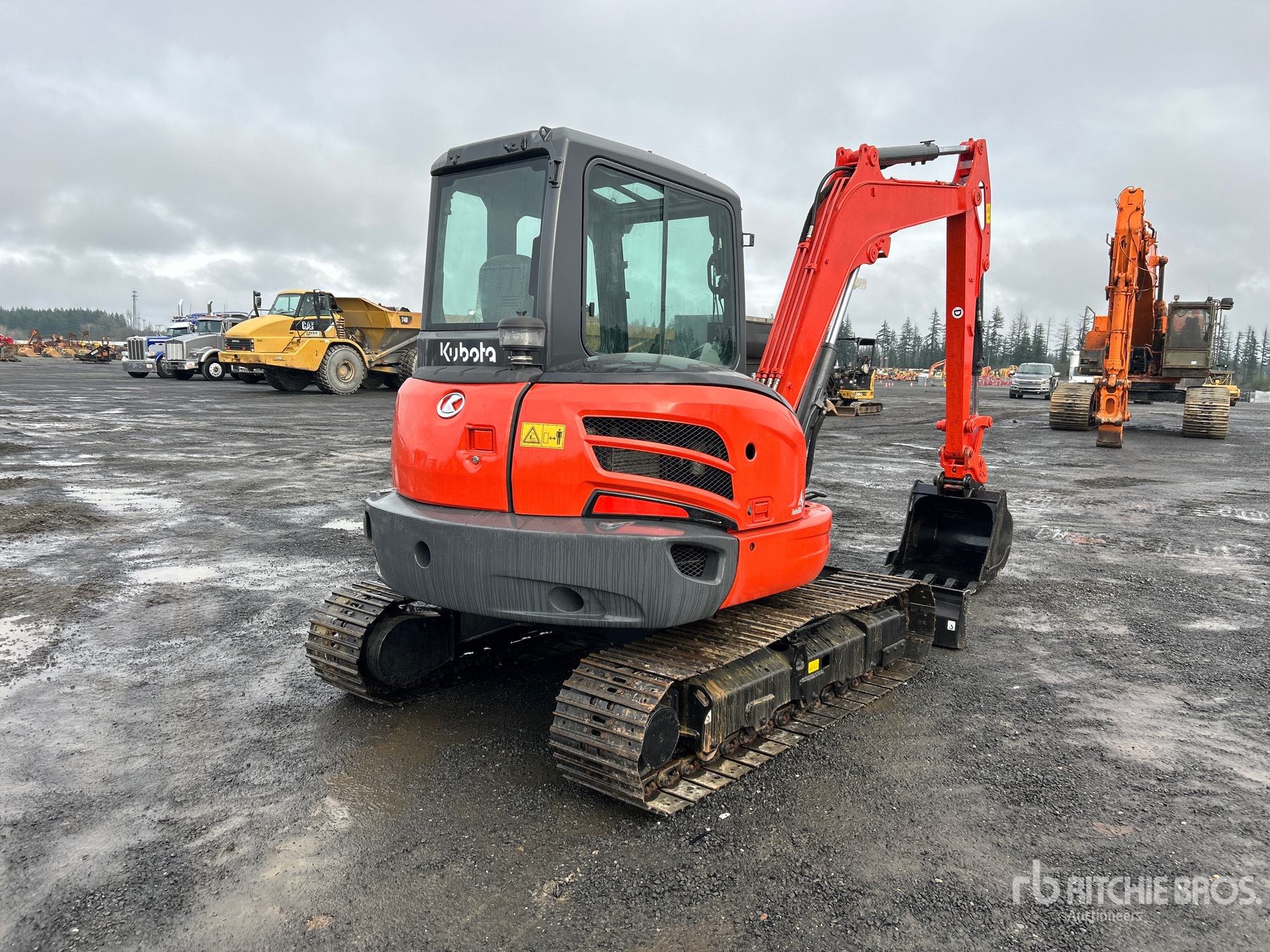 General Appearance with Picture, Right Rear Corner