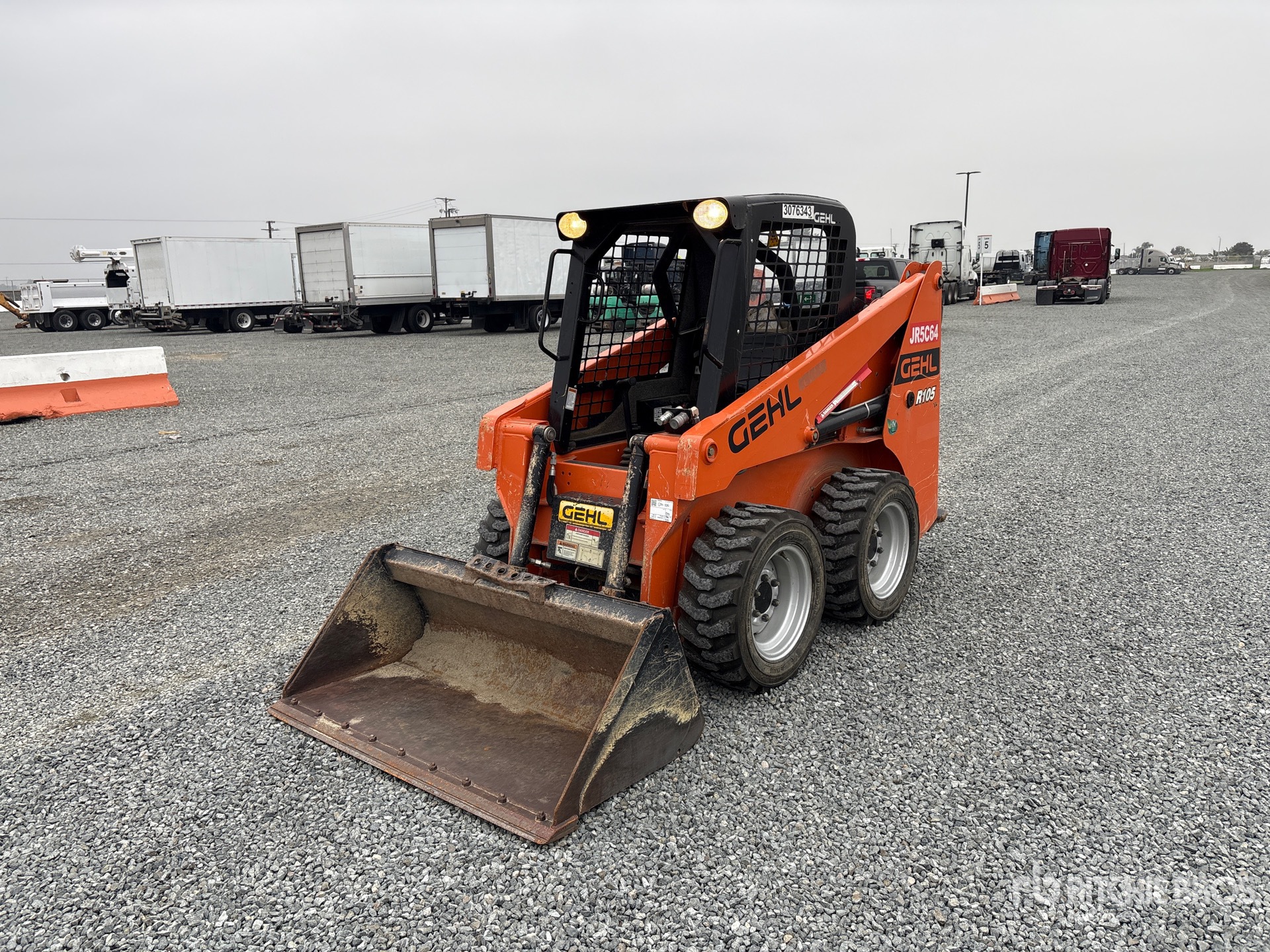 General Appearance with Picture, Left Front Corner